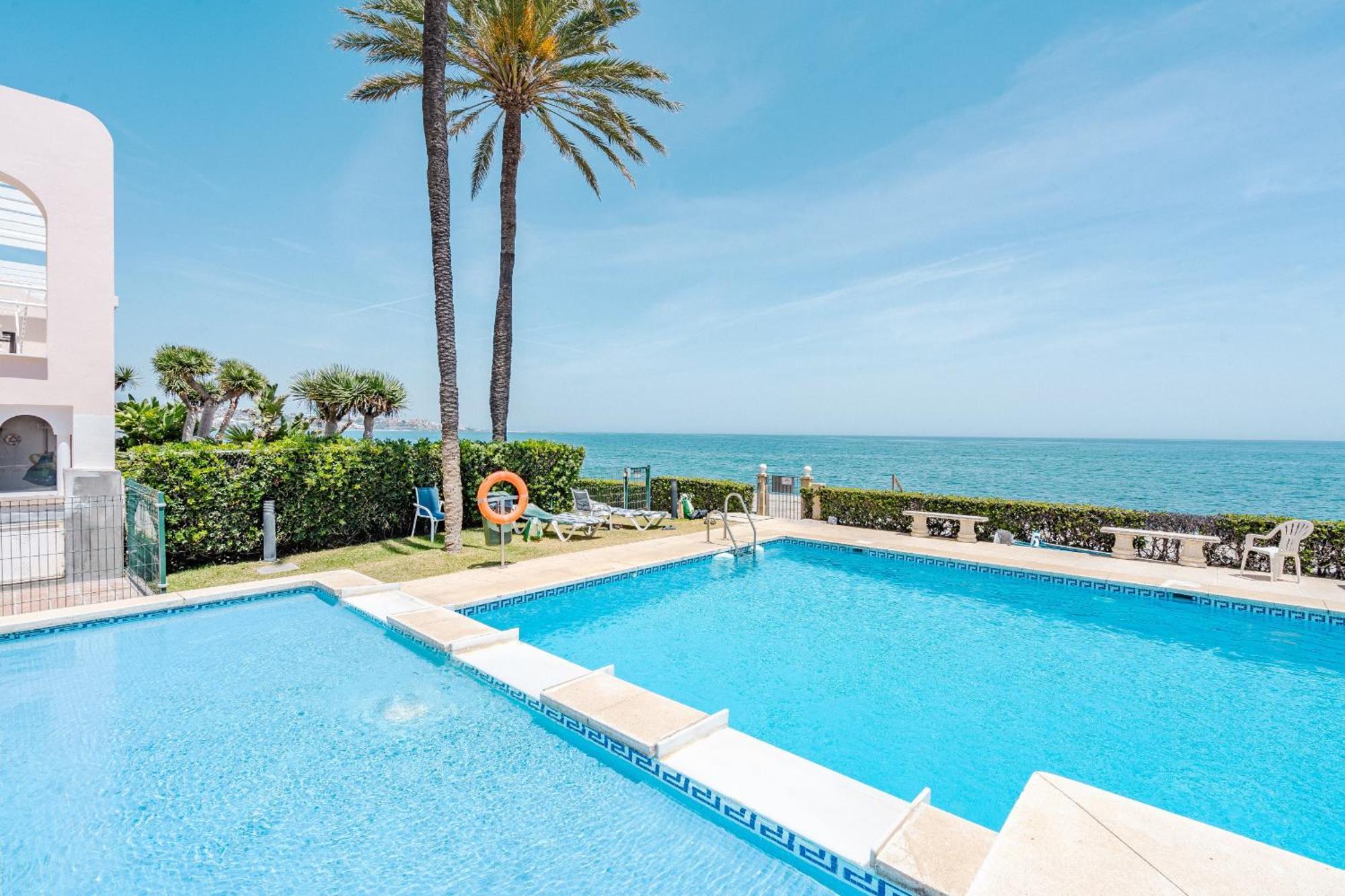 41 Front Row Beach Panoramic Sea View In