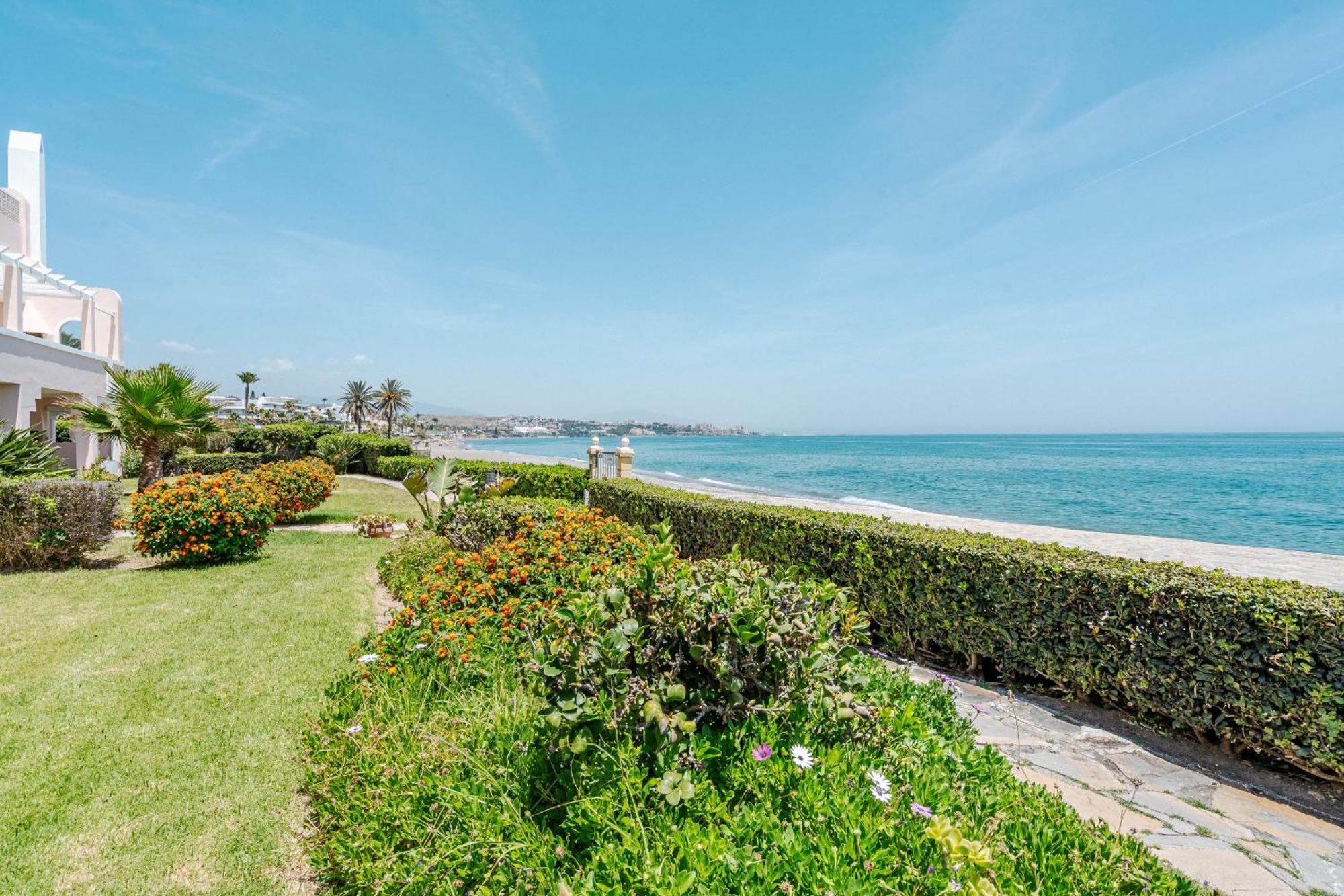 41 Front Row Beach Panoramic Sea View In * Estepona