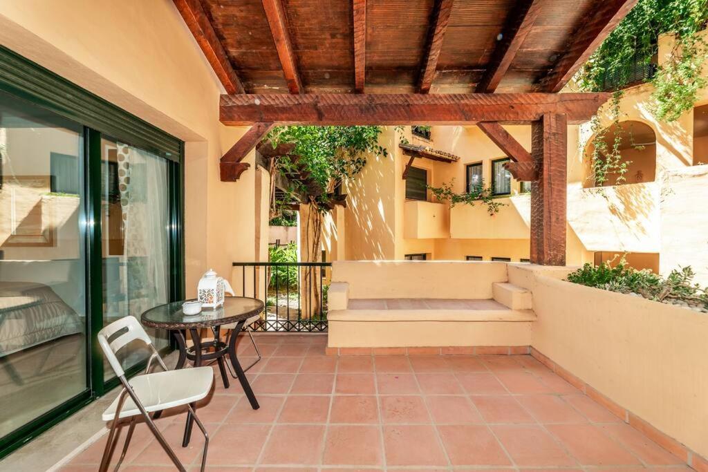 Gorgeous Apartment, 3br With Pool And Terrace Estepona