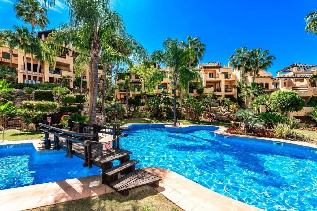 Gorgeous Apartment, 3br With Pool And Terrace Estepona