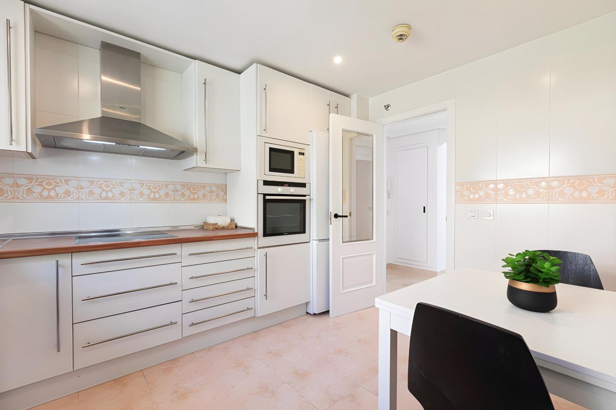 Exclusivo Atico Con Esplendidas Vistas Al Mar * Estepona