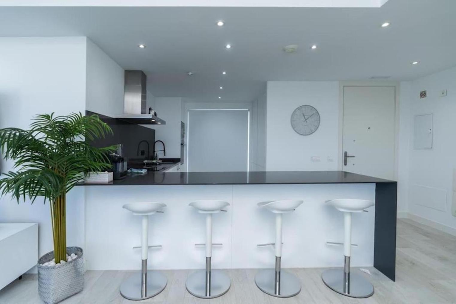 Al-1721 - Penthouse - Alcazaba Lagoon Apartment Estepona