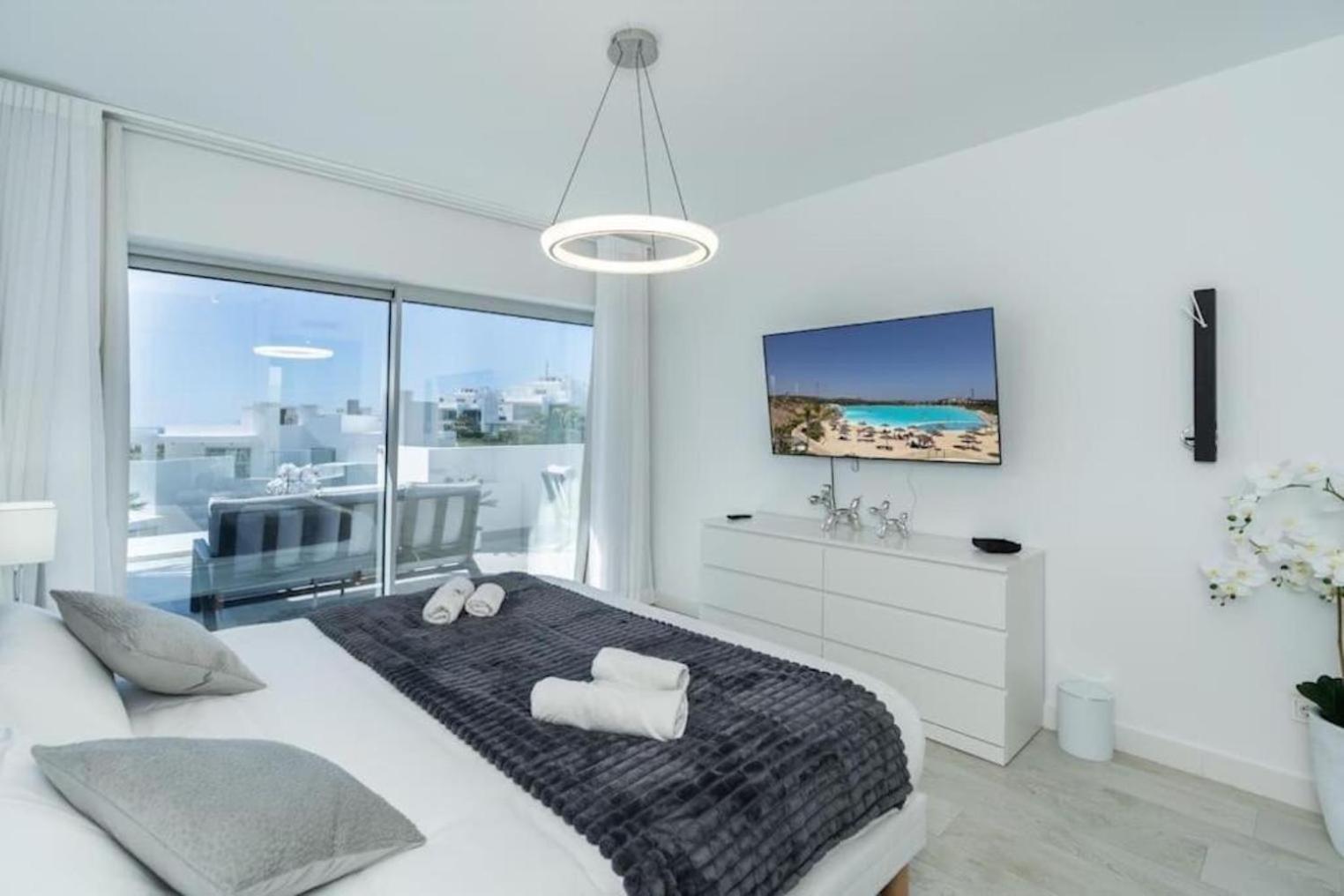 Al-1721 - Penthouse - Alcazaba Lagoon Apartment Estepona