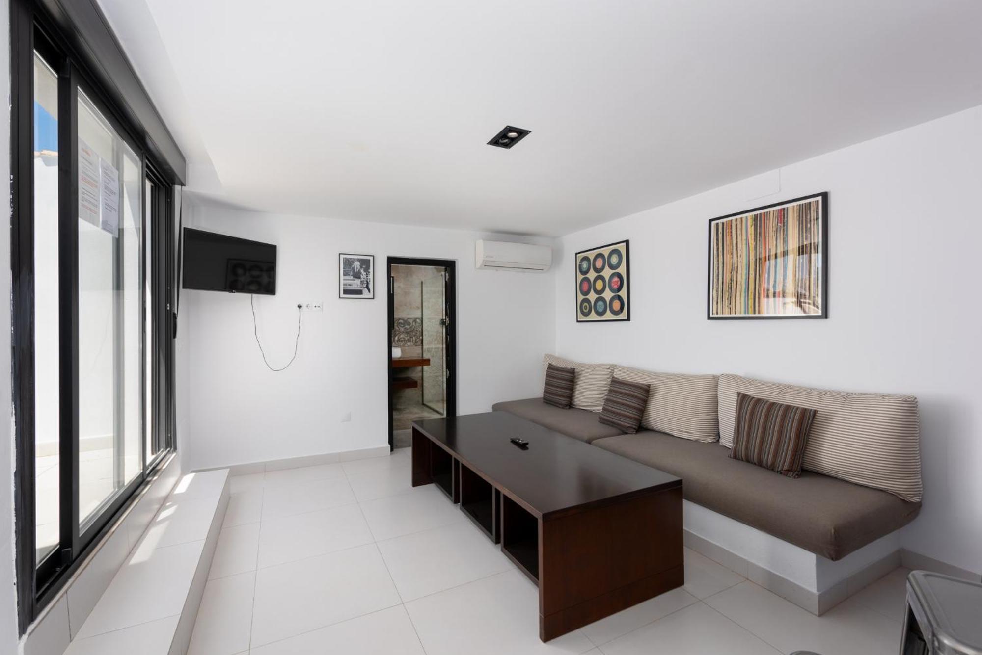 Casco Antiguo 2339 Holiday home
