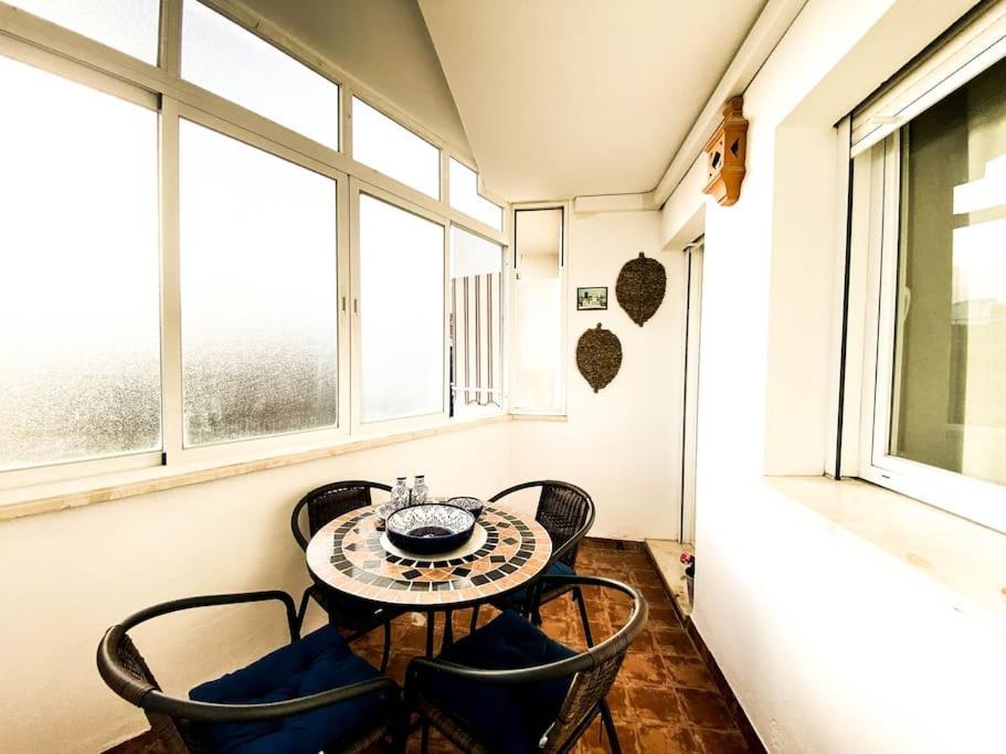 Del Mar 3 Bed Appartement *