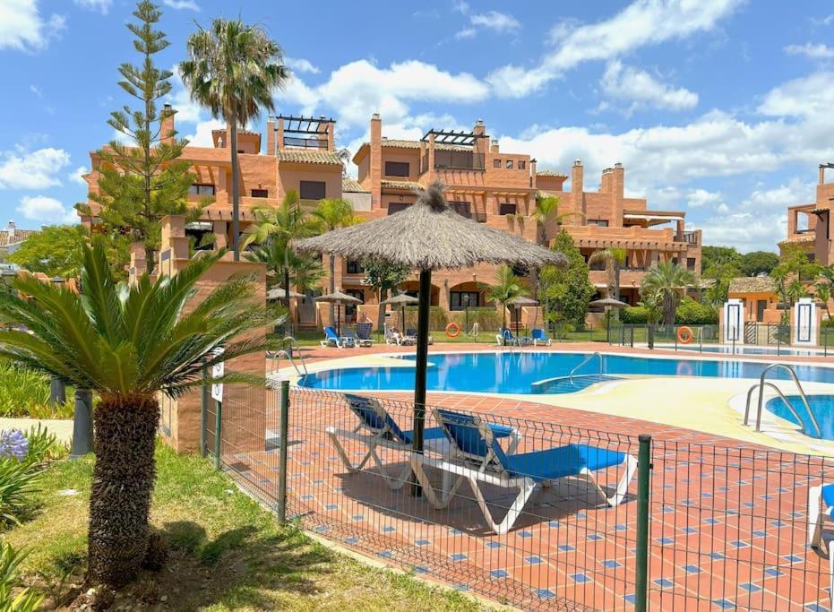Evans Realty Ax Playa & Piscinas & Garaje Apartment