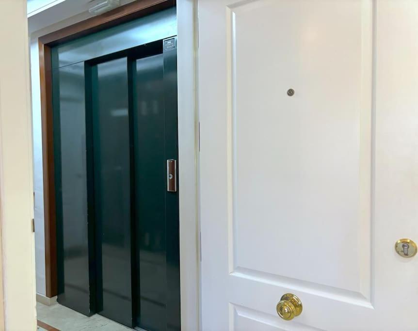 Evans Realty Ax Playa & Piscinas & Garaje * Estepona