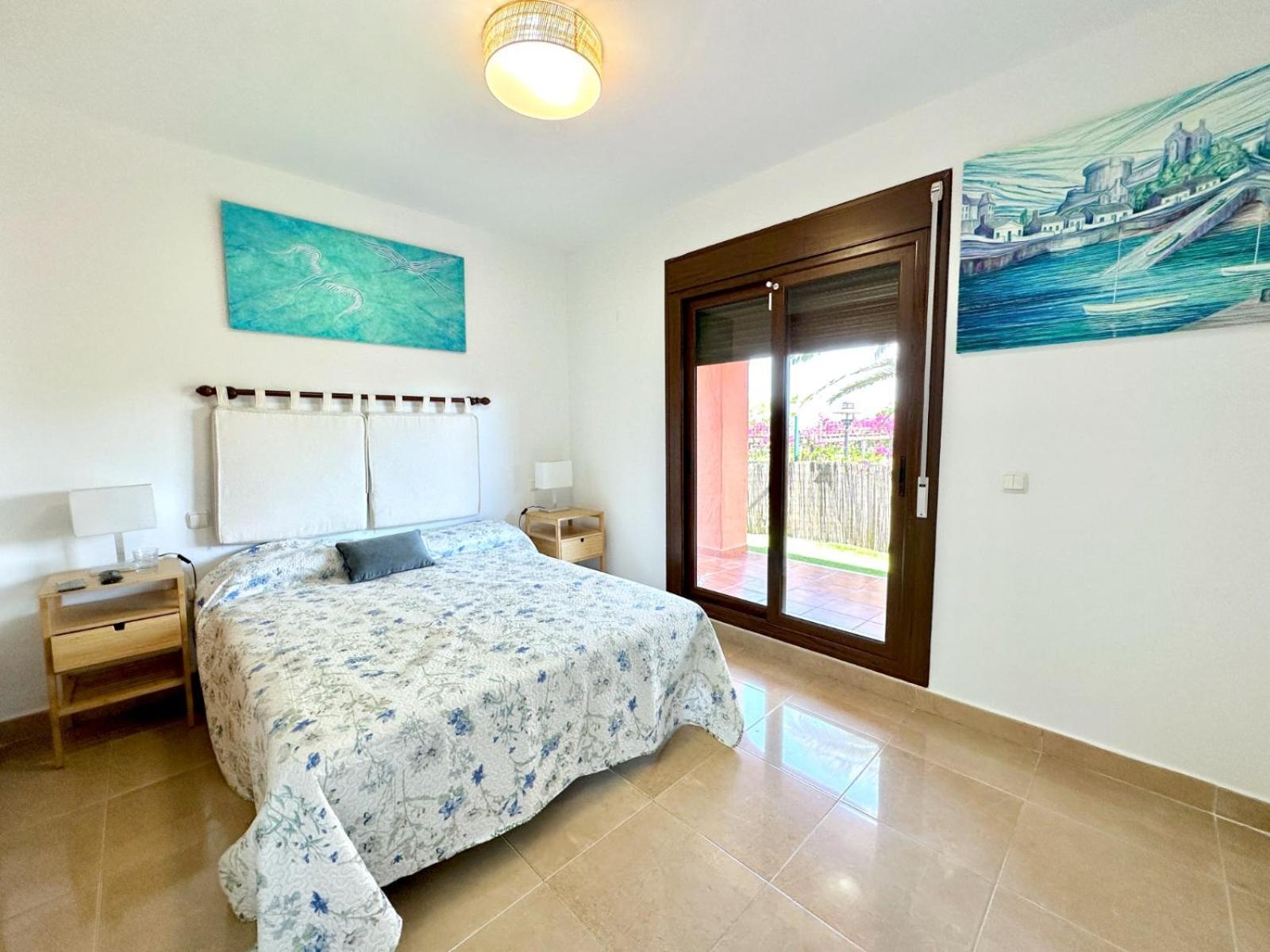 Apartment 3 Bedroom In *