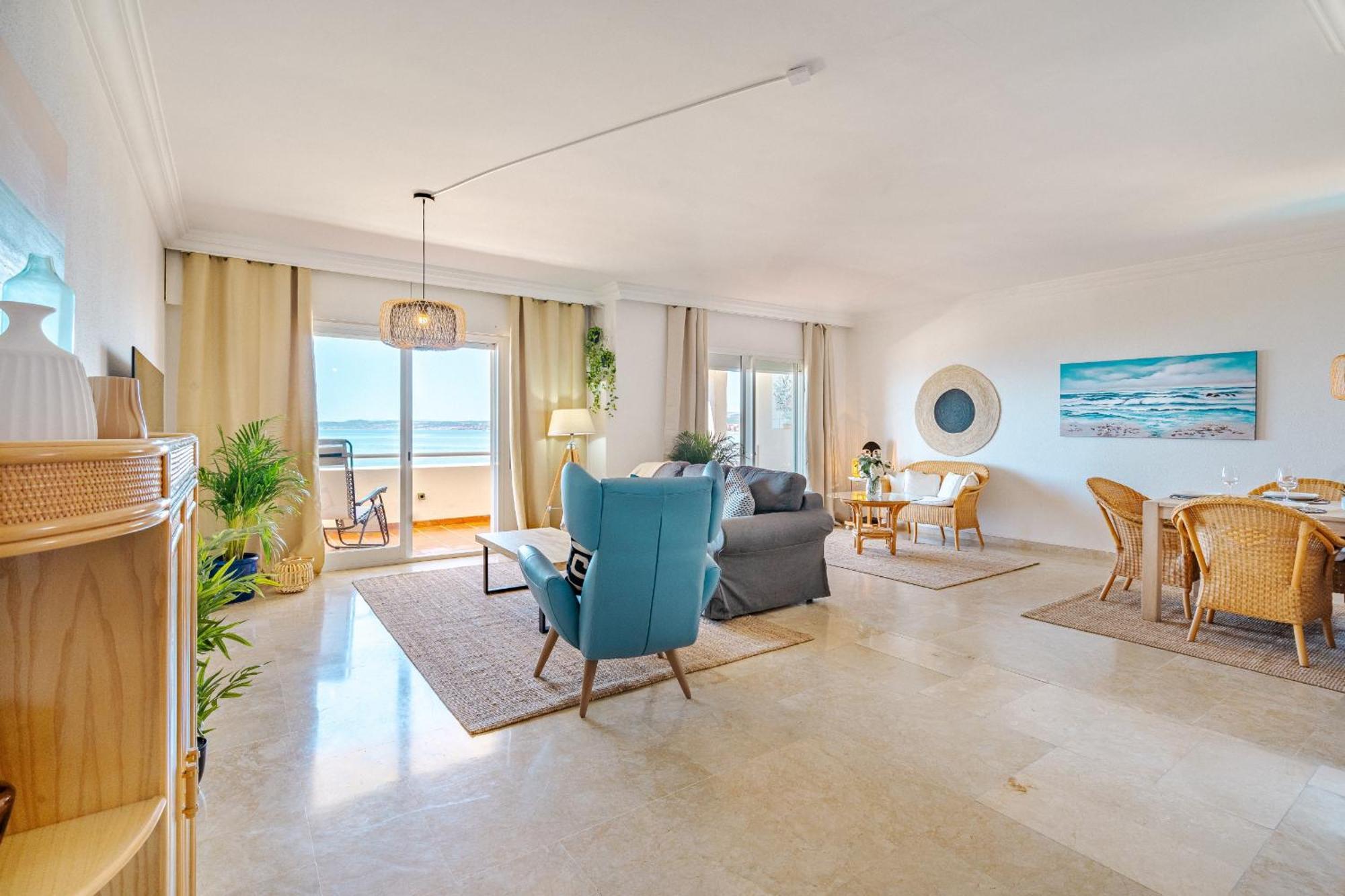 39 Front Row Panoramic Sea View Apartamento Estepona