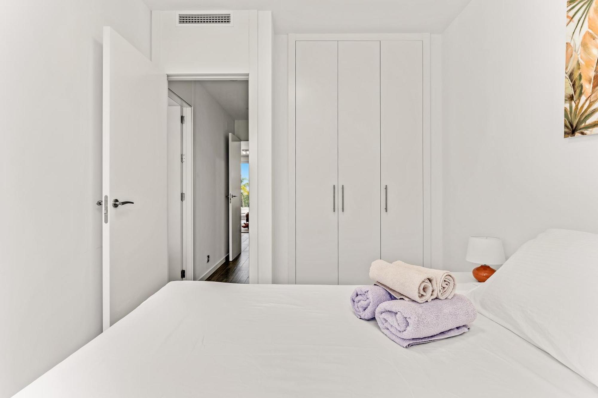 Modern 3 Bed In Cancelada Estepona