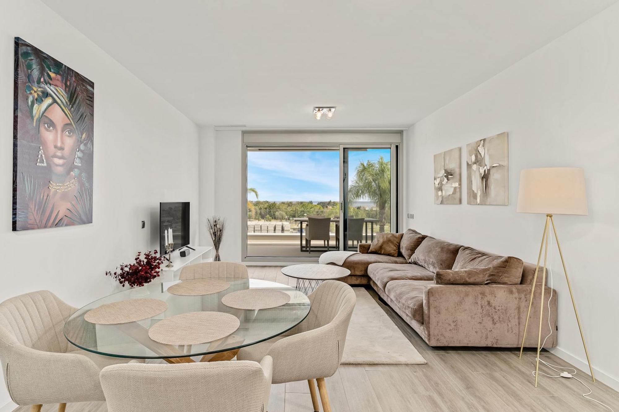 Apartment Modern 3 Bed In Cancelada Estepona