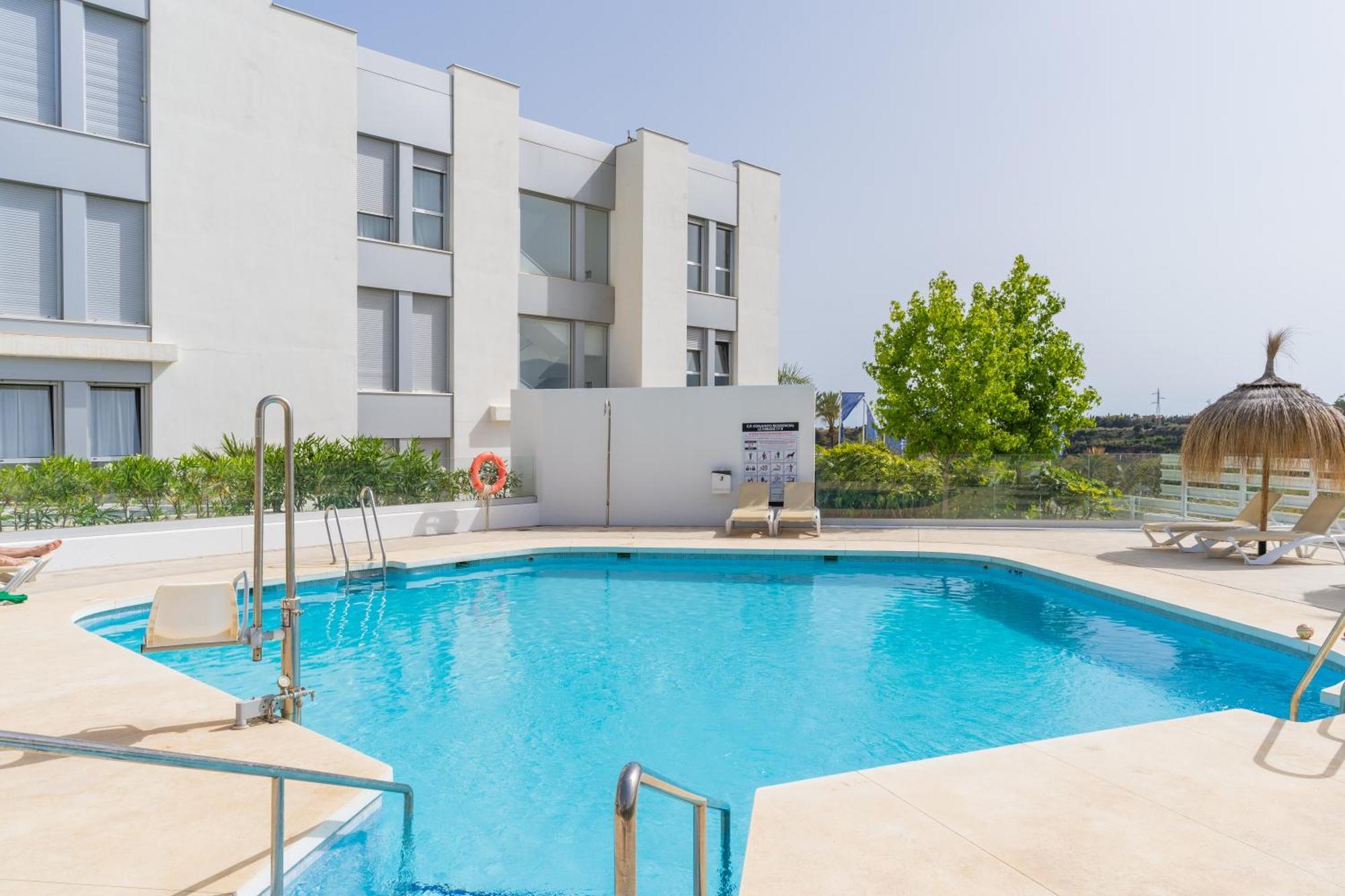 Modern 3 Bed In Cancelada