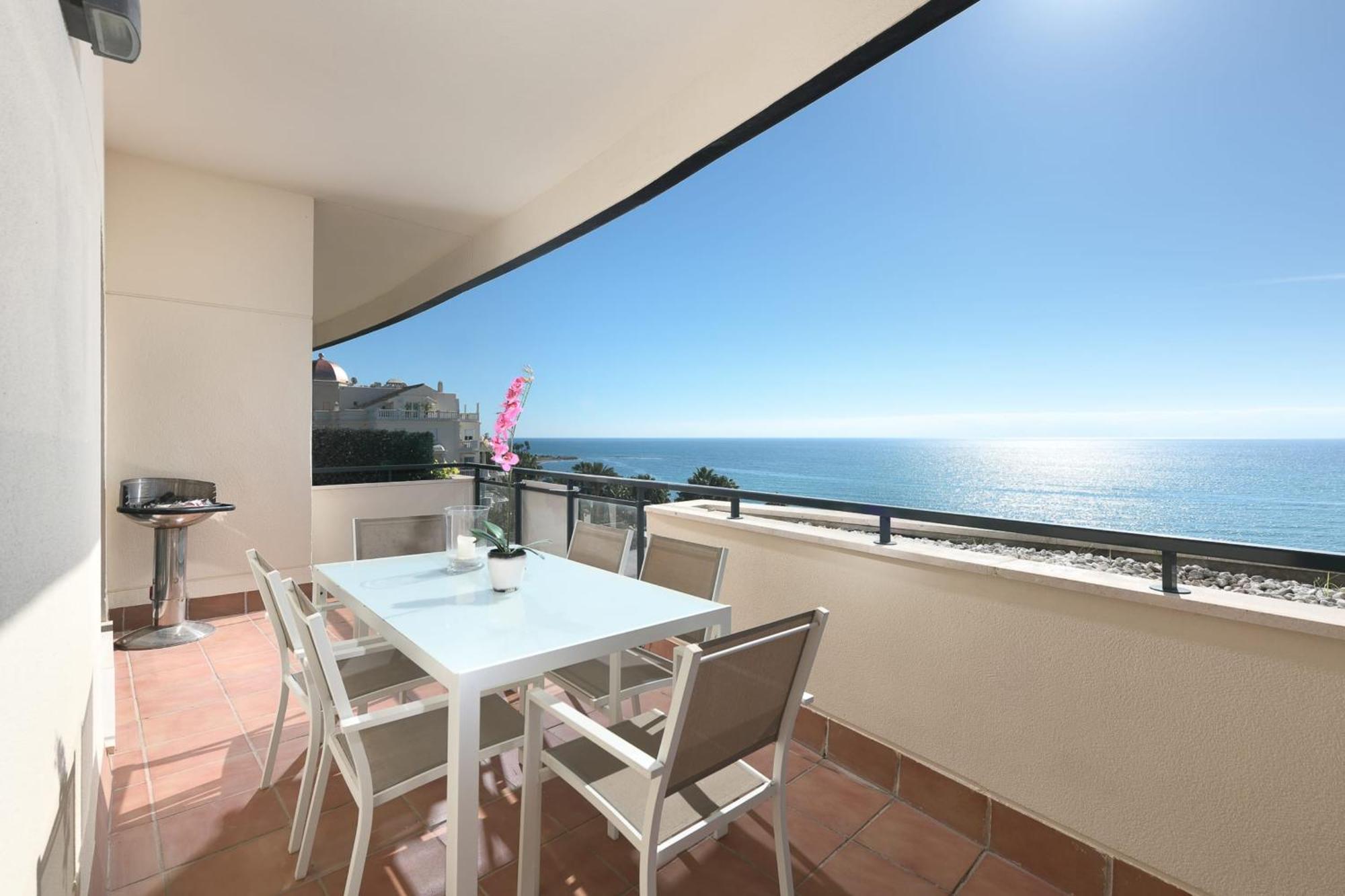 Apartment Penthouse Sea View 3bed Cosmo