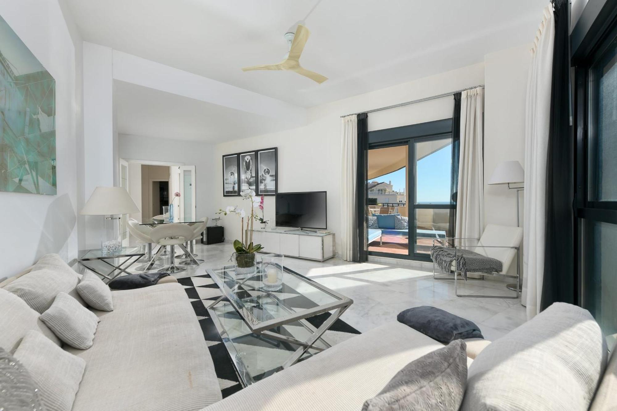 Penthouse Sea View 3bed Cosmo