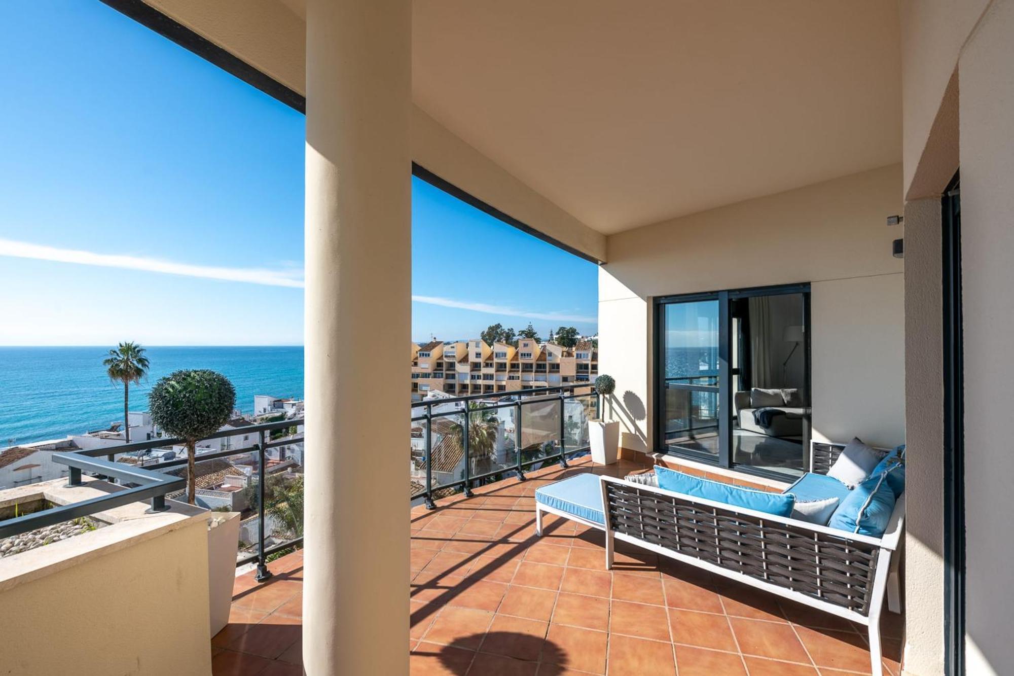 Penthouse Sea View 3bed Cosmo Apartment *