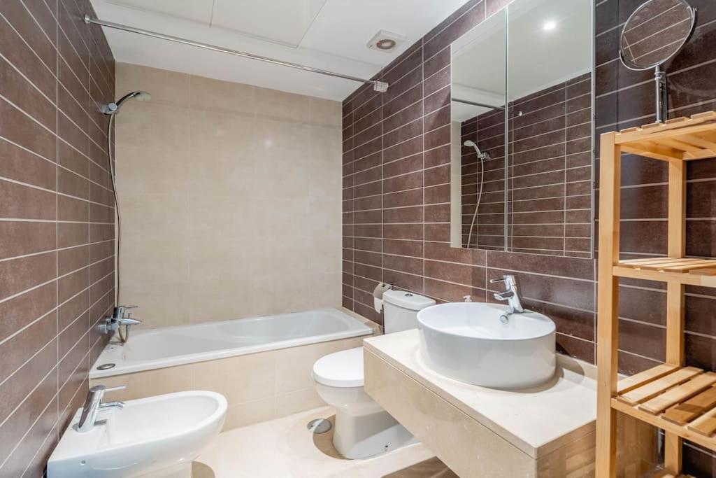 Apartment Duplex Penthouse With Sea Views *