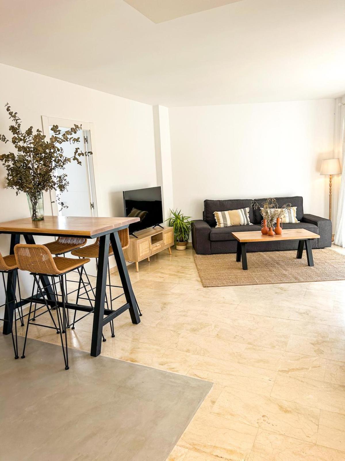 Independiente Atalaya Apartment *