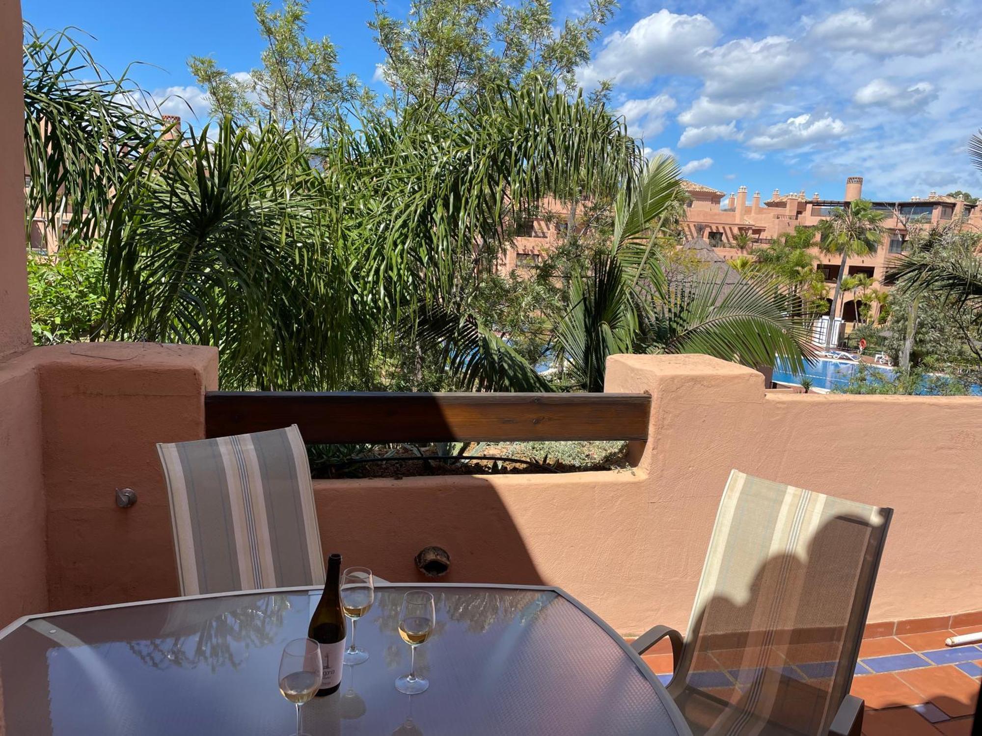Hacienda Del Sol