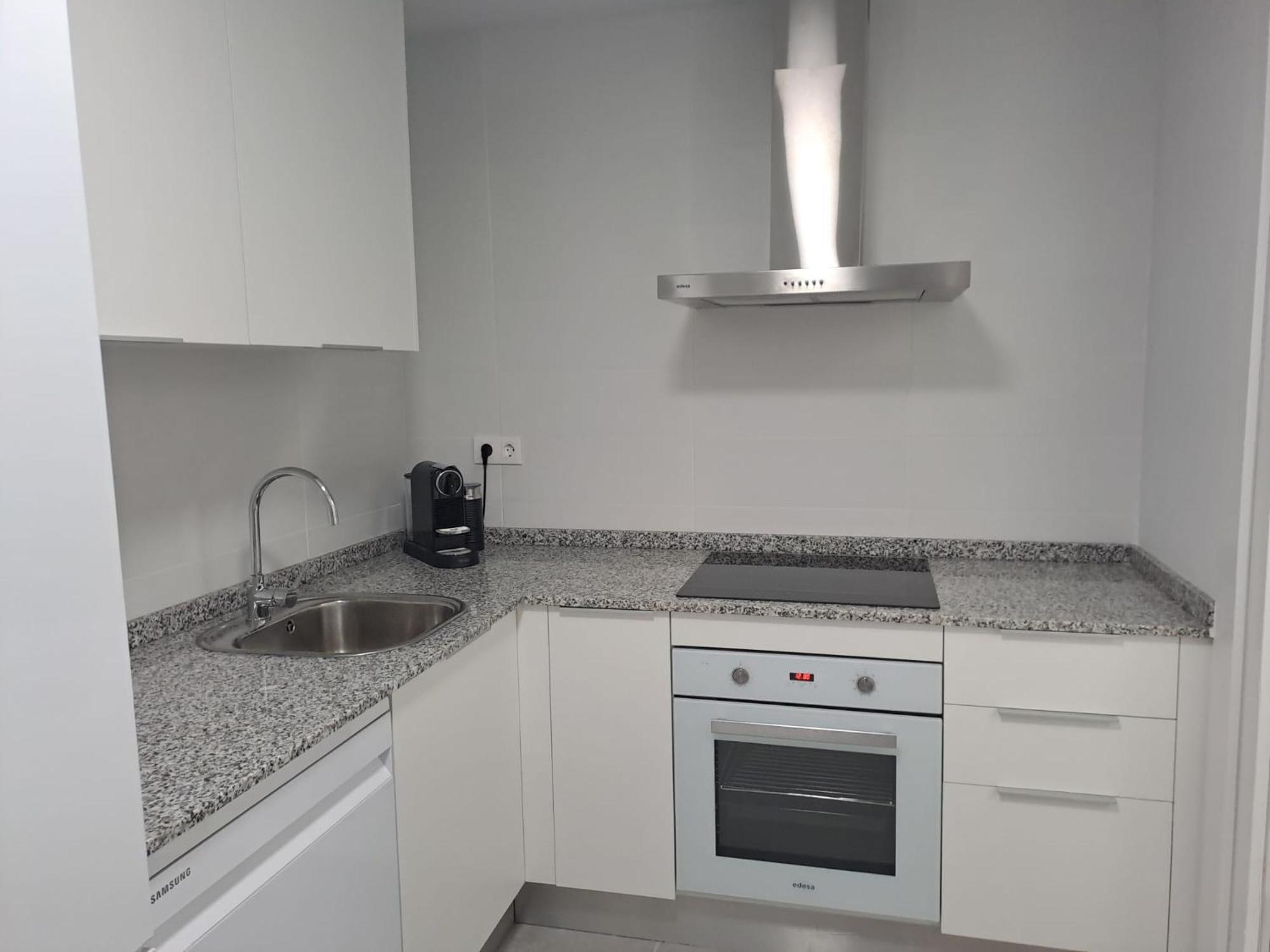 Apartamento Noctua Centro Gardens 024 *