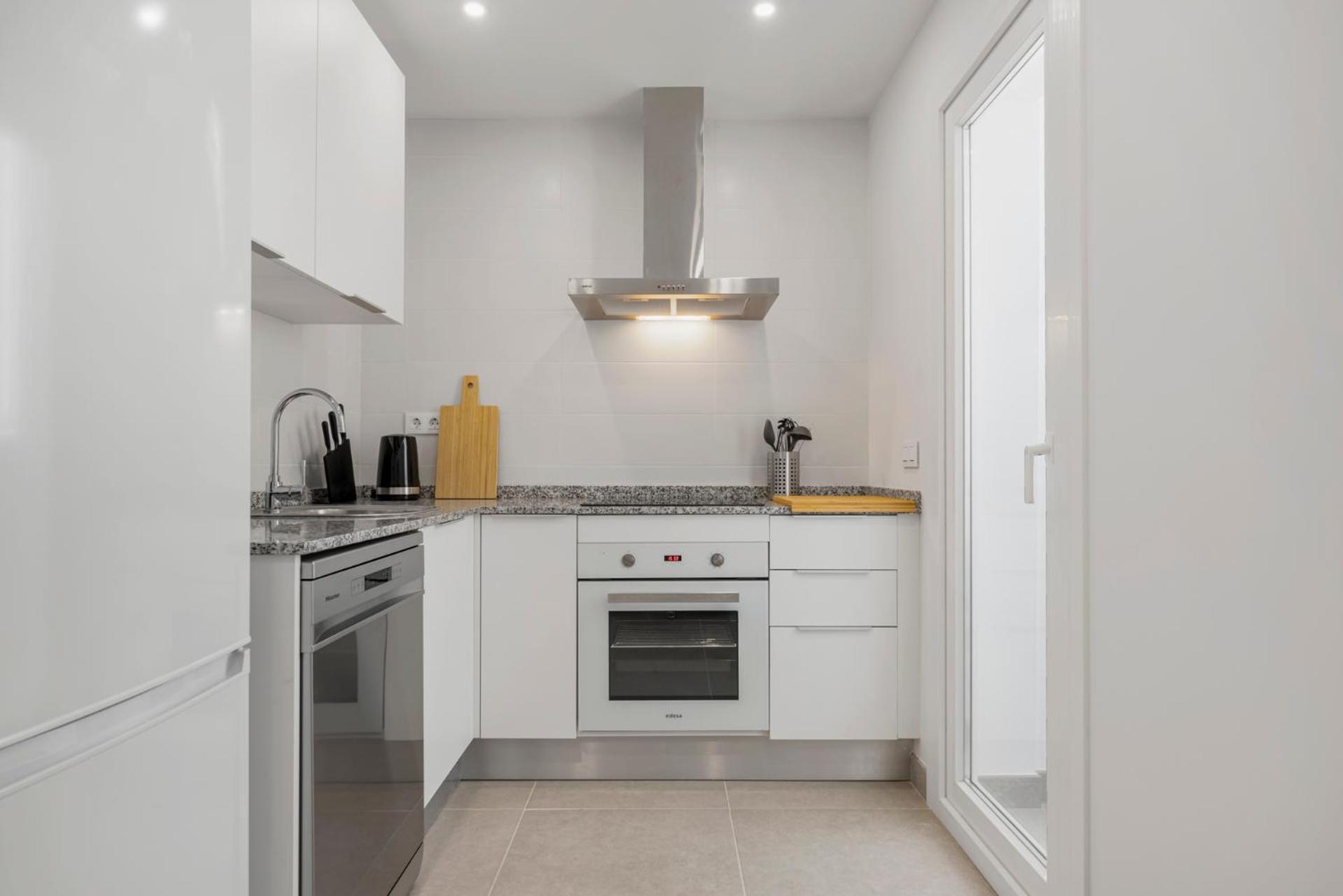 Sunny Terrace Penthouse Apartment Estepona