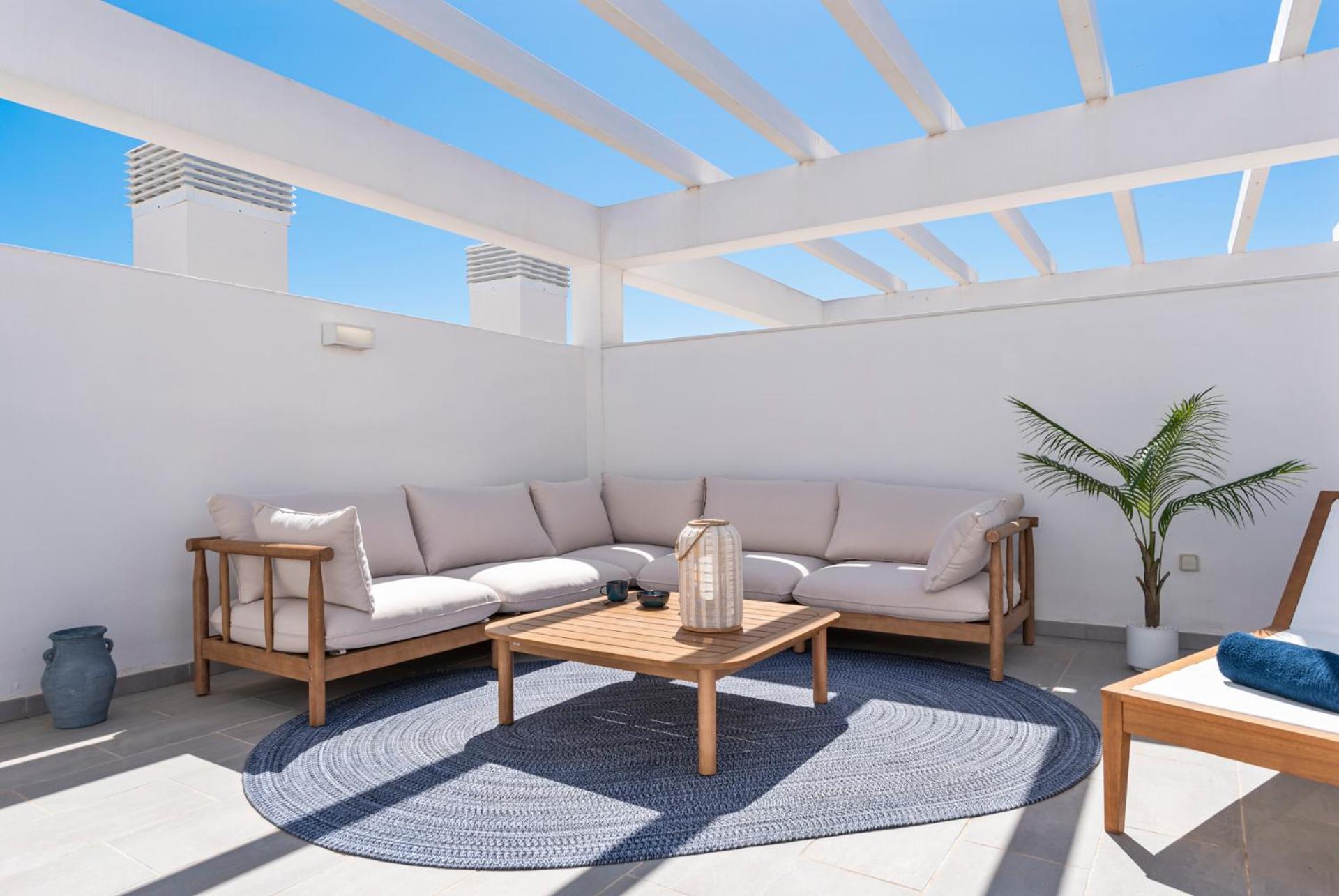 Sunny Terrace Penthouse Apartment Estepona