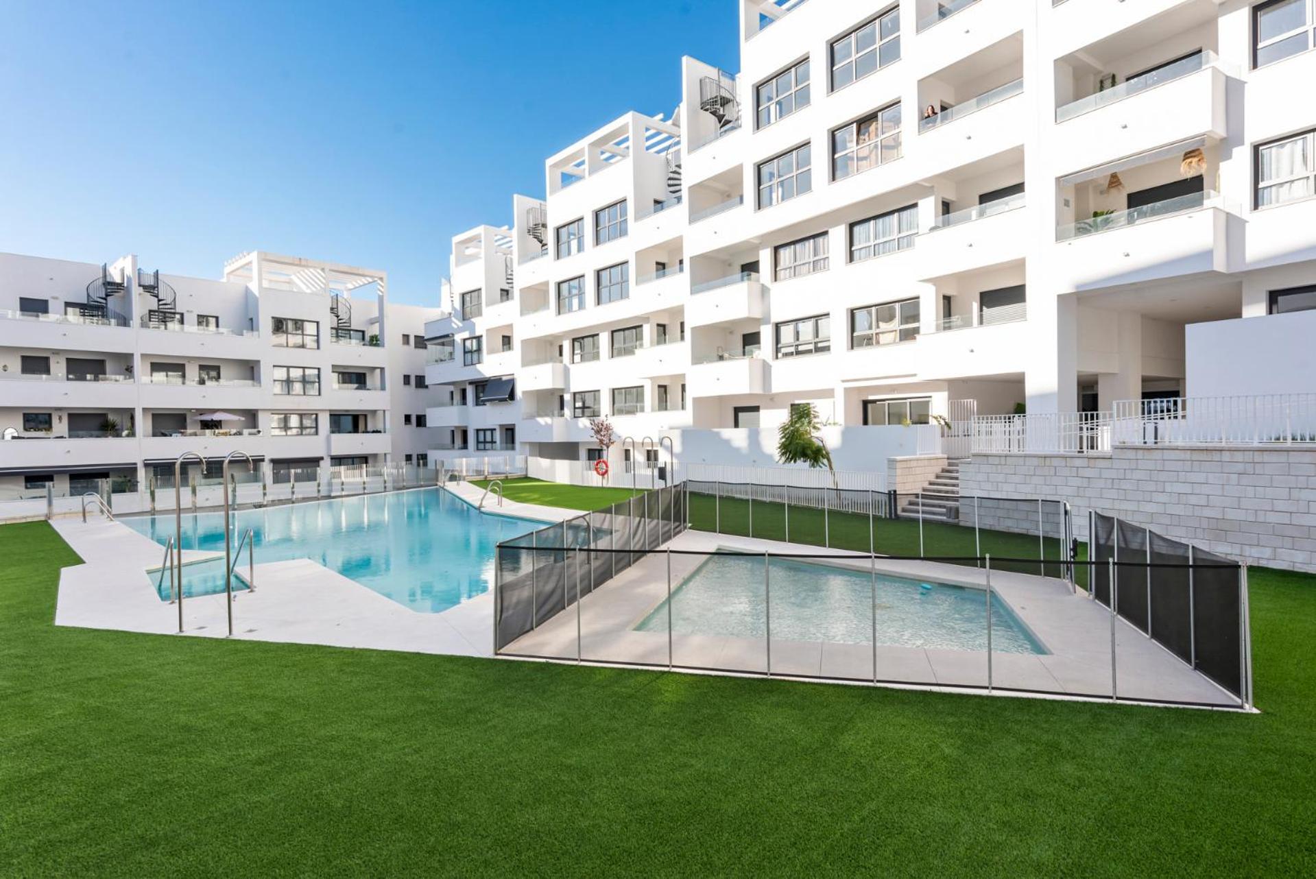Apartment Luxury With Roof Terrace - Estepona