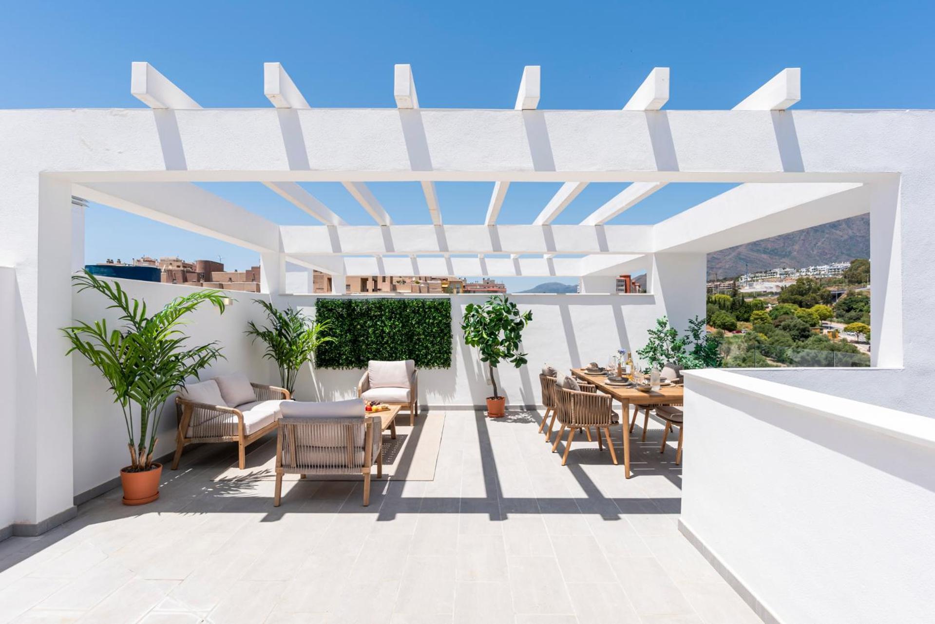 Luxury With Roof Terrace - * Estepona