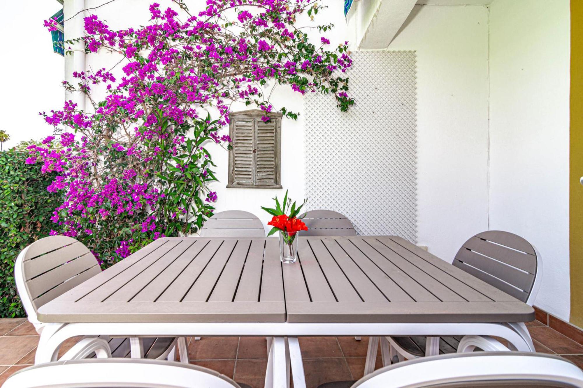 Pg9 - Andalucian 3-story Townhouse Near * Estepona