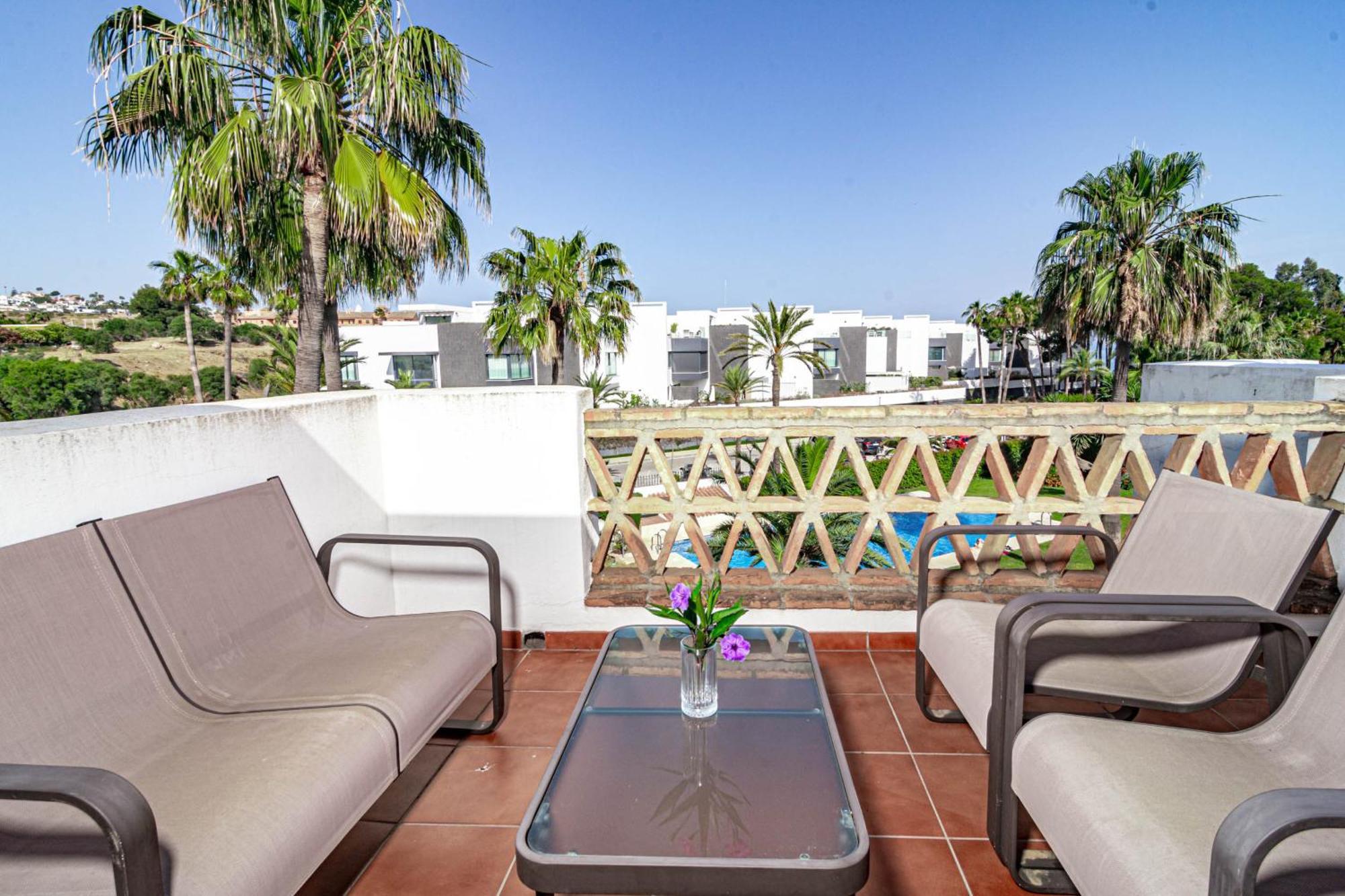 Pg9 - Andalucian 3-story Townhouse Near Estepona