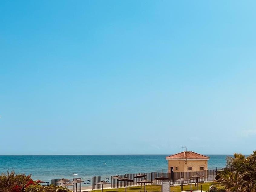 West Townhouse Lobon Holiday home *