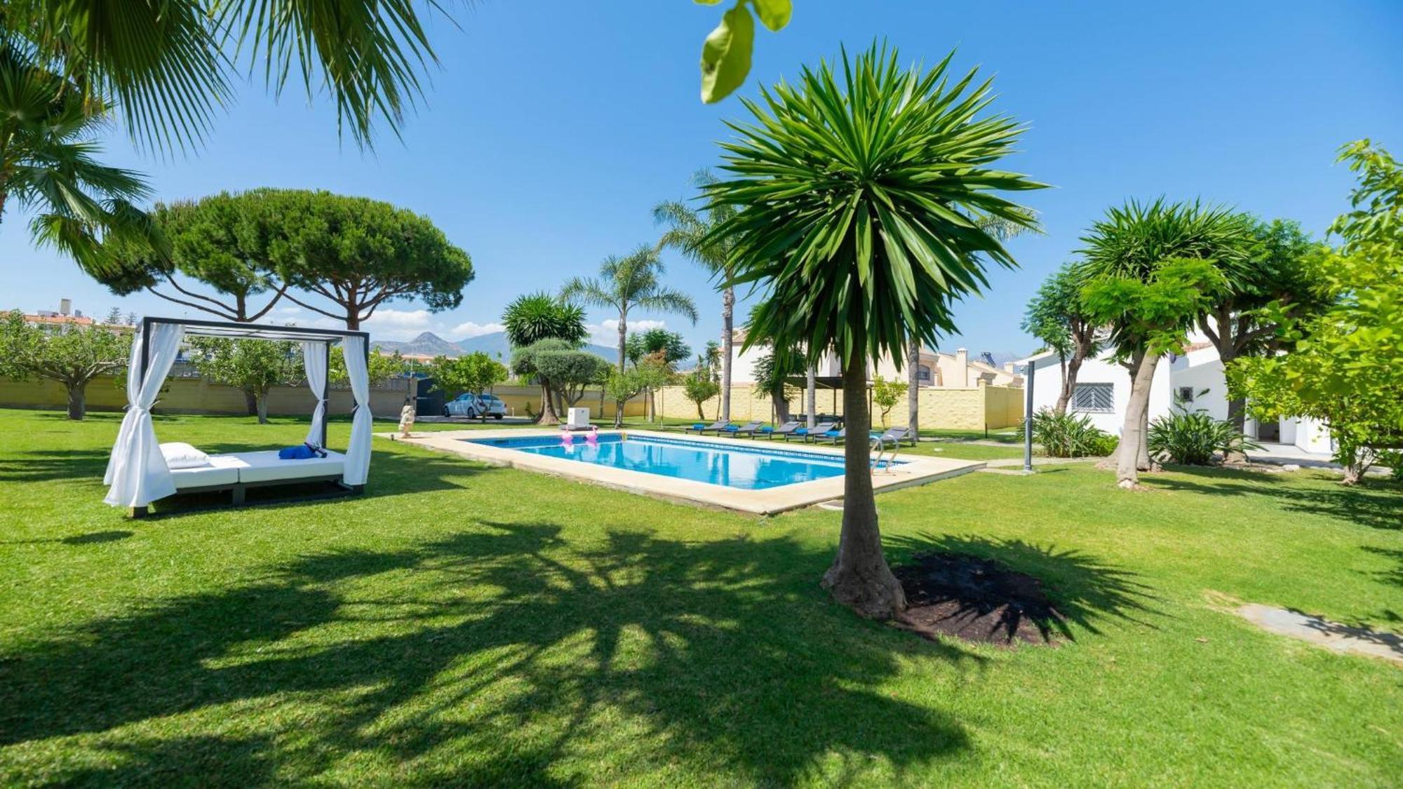 Costalita Cozy Sea Front * Estepona