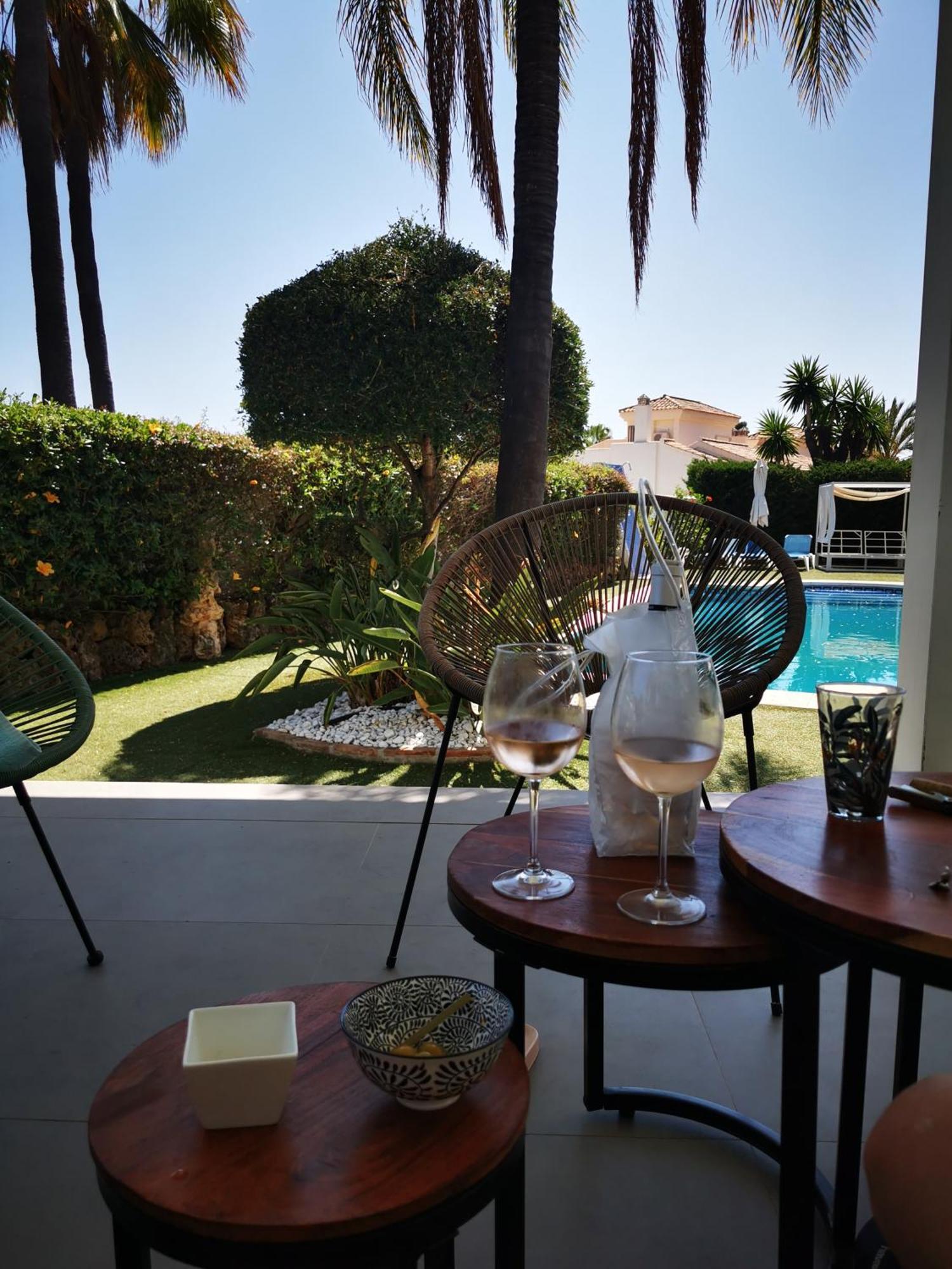 Atalaya: Luxury Marbella Retreat Near Golf And * Estepona