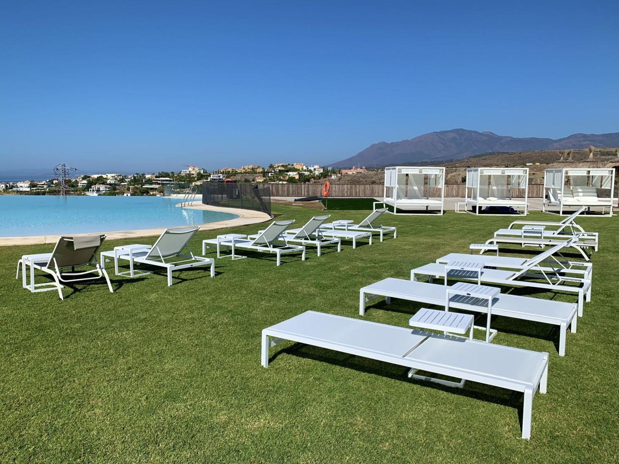 Paradise-getaway-golf-6pools 442 Apartment Estepona