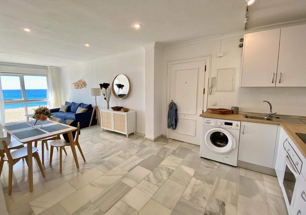 Apartment Primera Linea De Playa Estepona