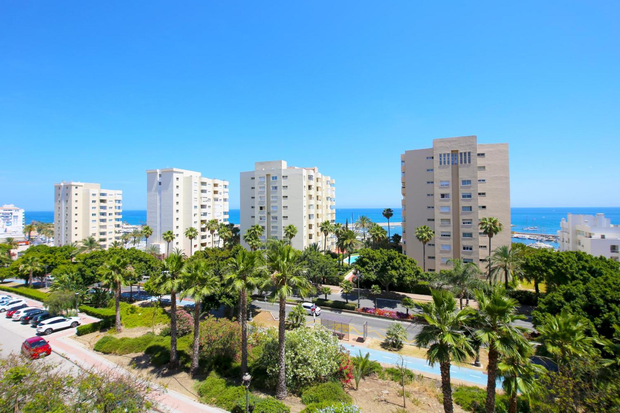 Port Sunny Apartment Estepona