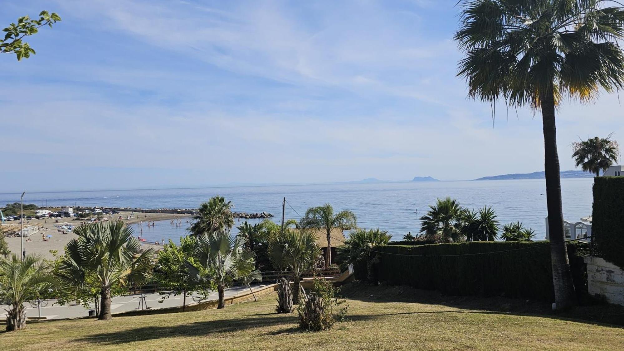 Junto A La Playa Del Cristo Cerca Del Puerto Apartment