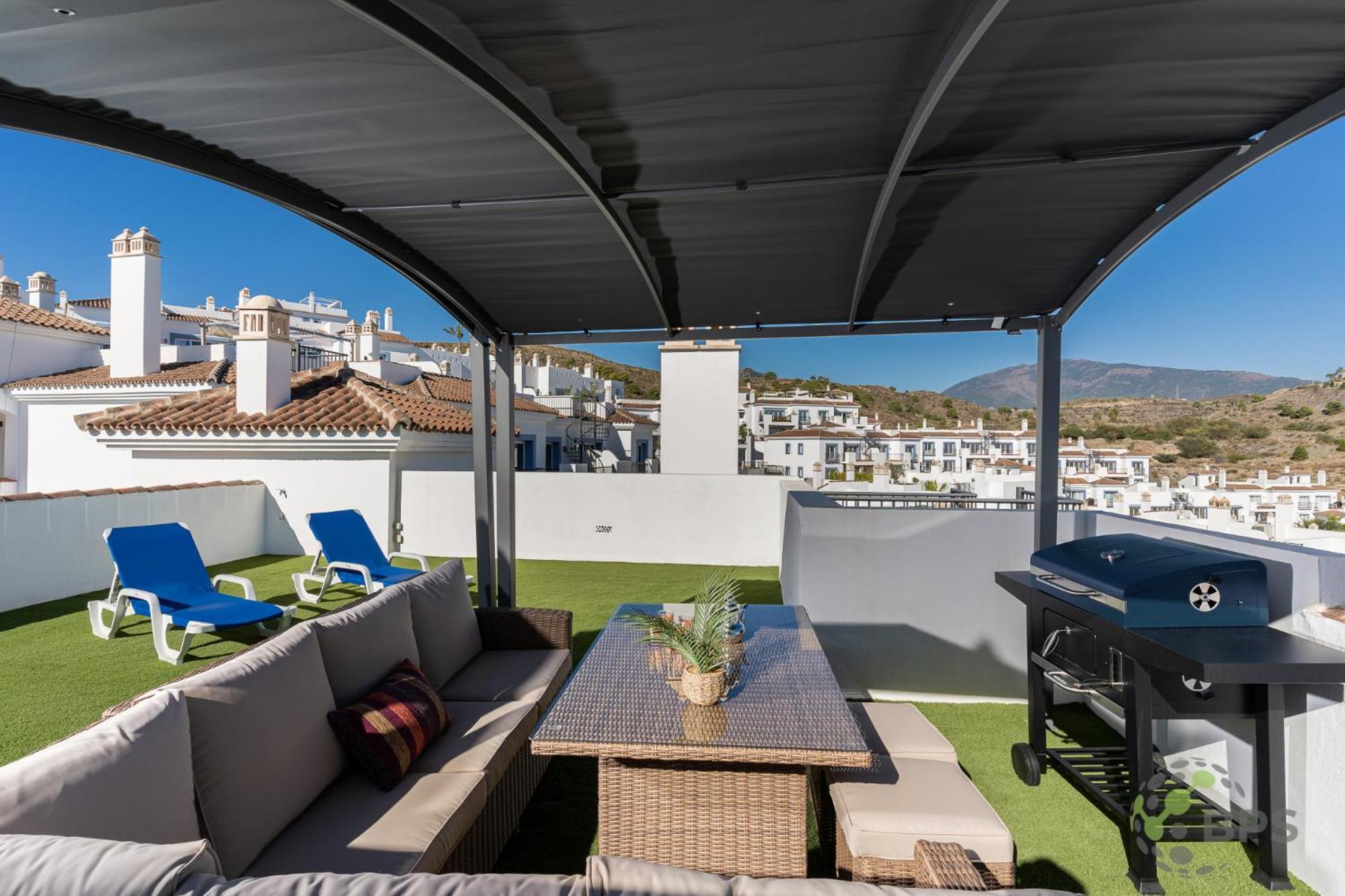 Luxury Resort-6 Pools- - Sea Views 112 *