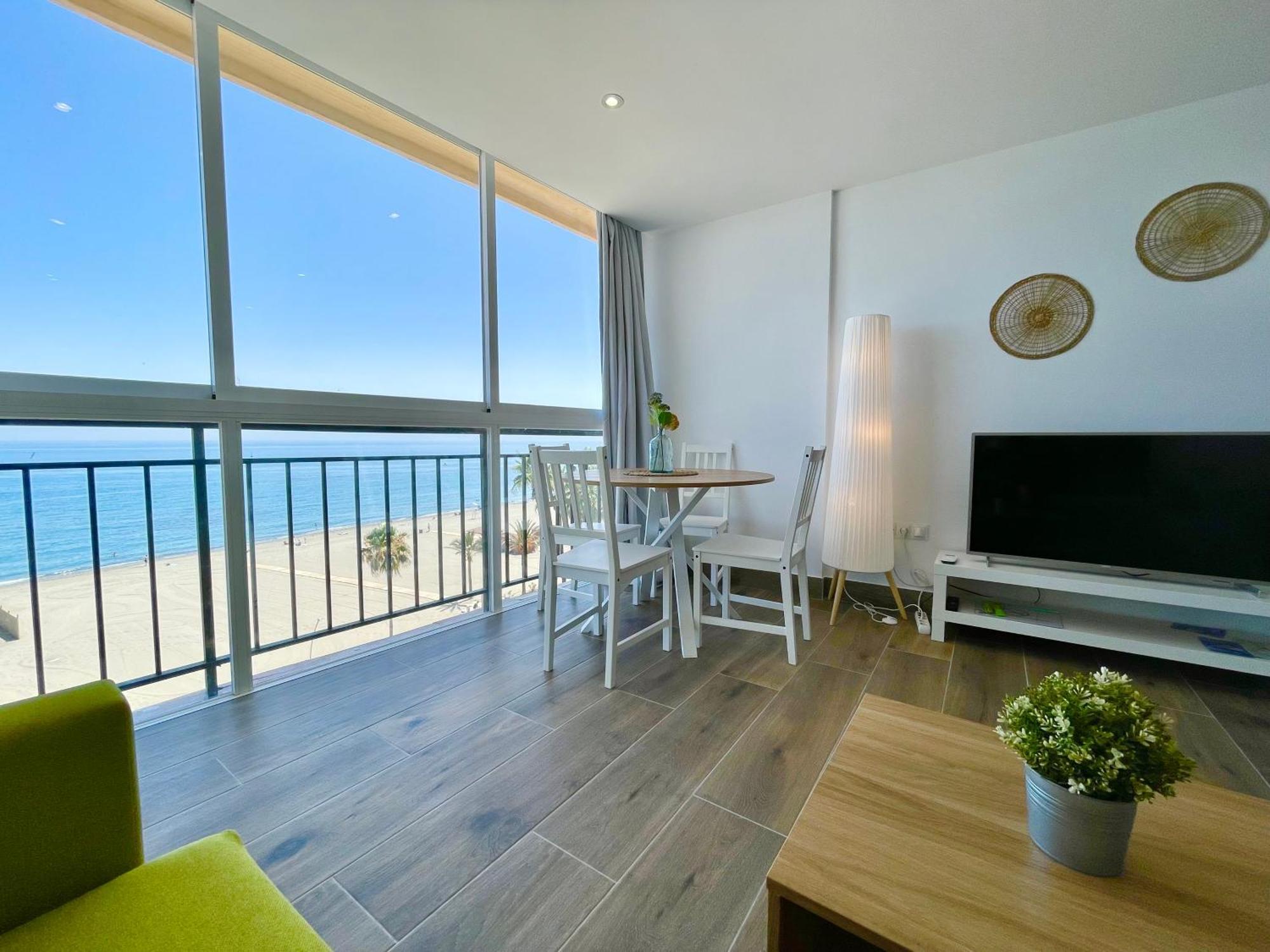 Naranjos 1ªlinea De Playa Apartment Estepona