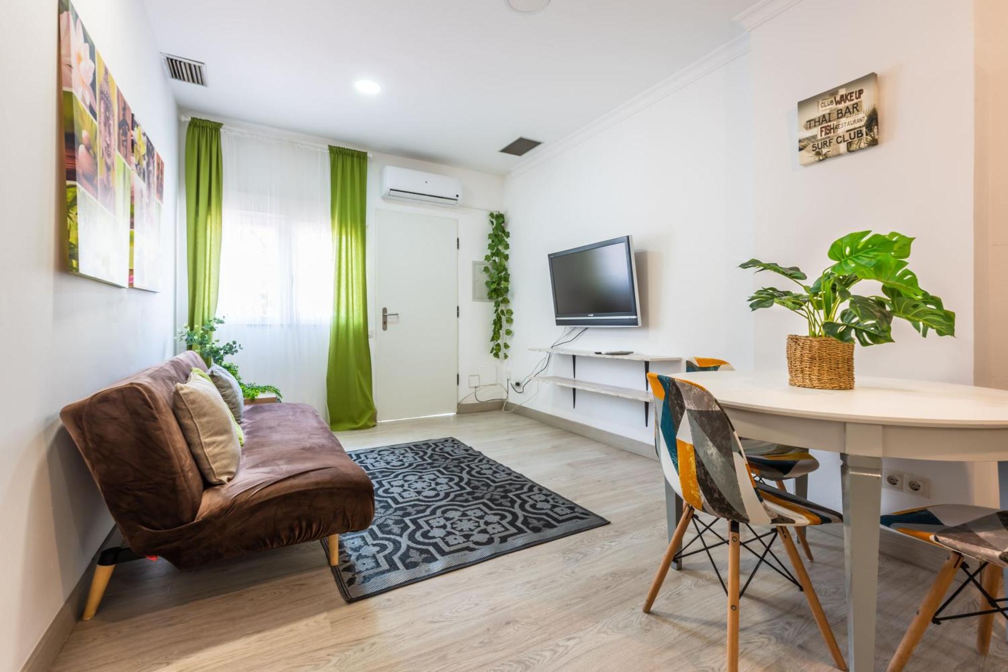 Apartamento Centro L-ll * Estepona
