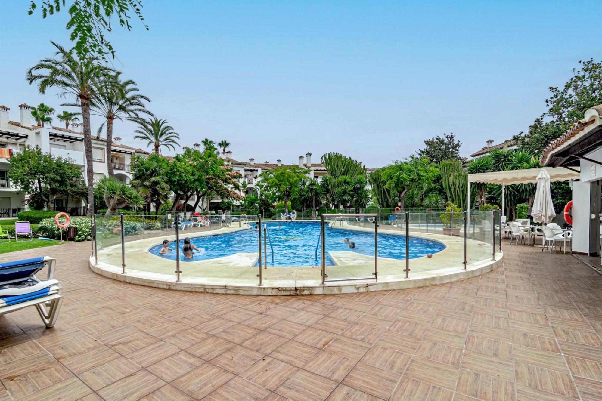 Apartment Hacienda