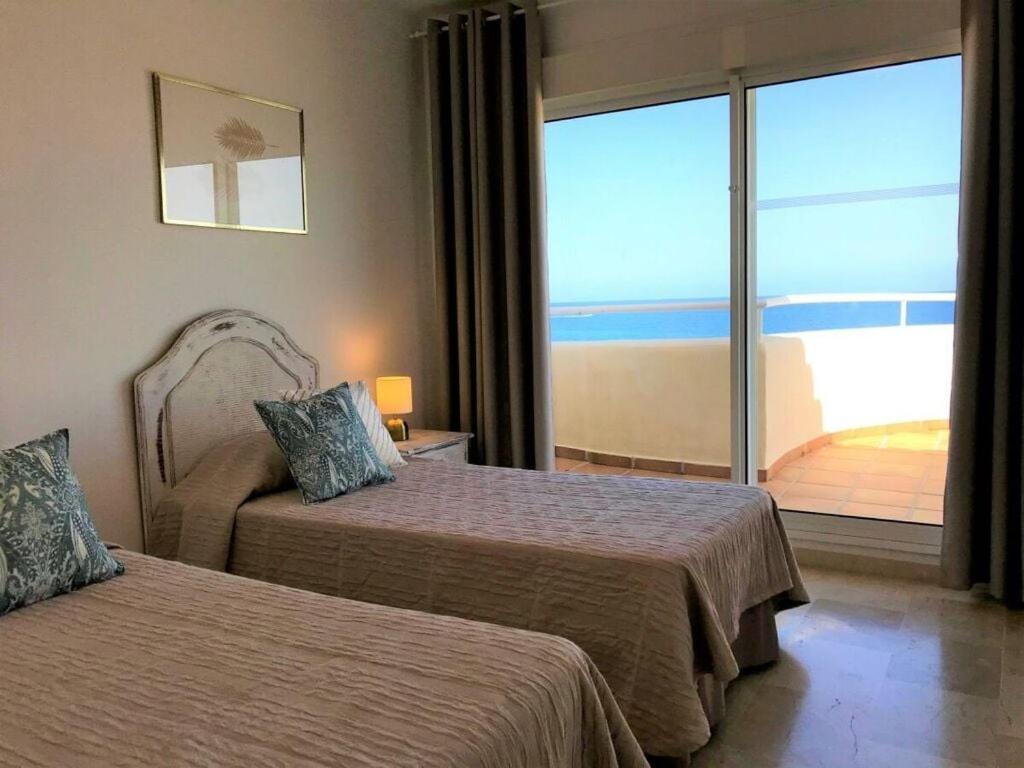 Penthouse Bermuda 2 Casa de férias Estepona