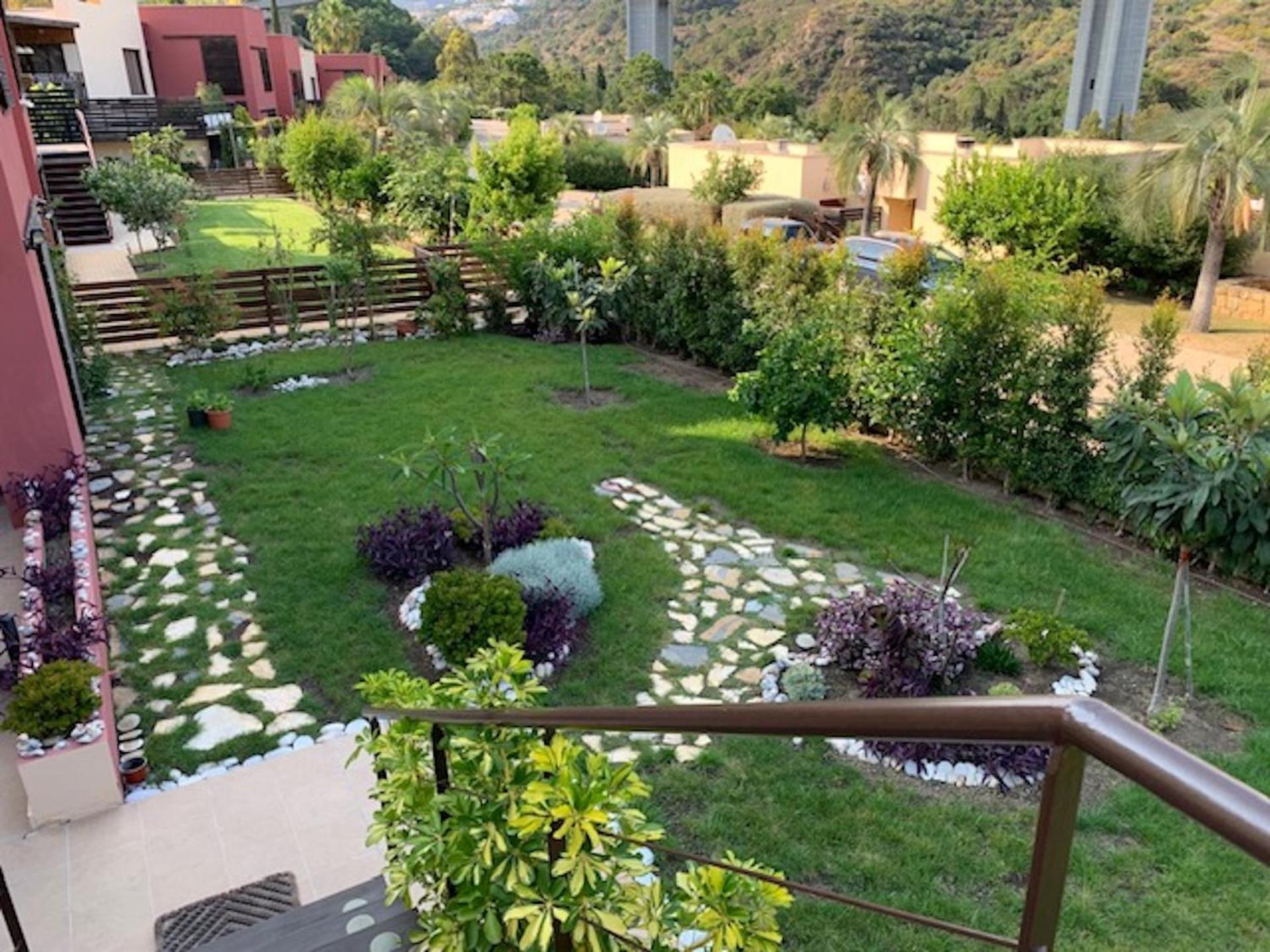 Gorgeous 3 Bedrooms In Natural Reserve Park!