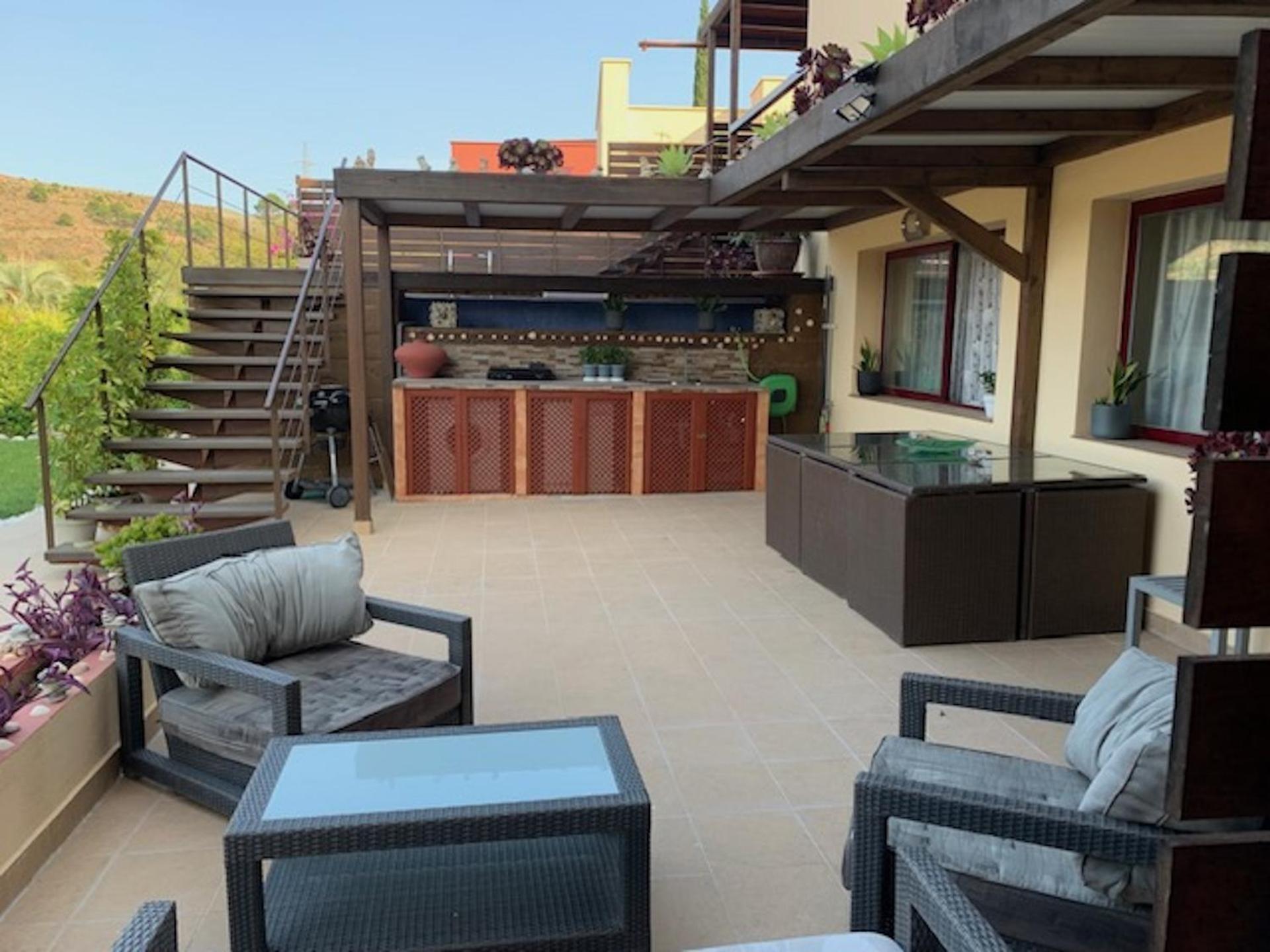 Gorgeous 3 Bedrooms In Natural Reserve Park! *