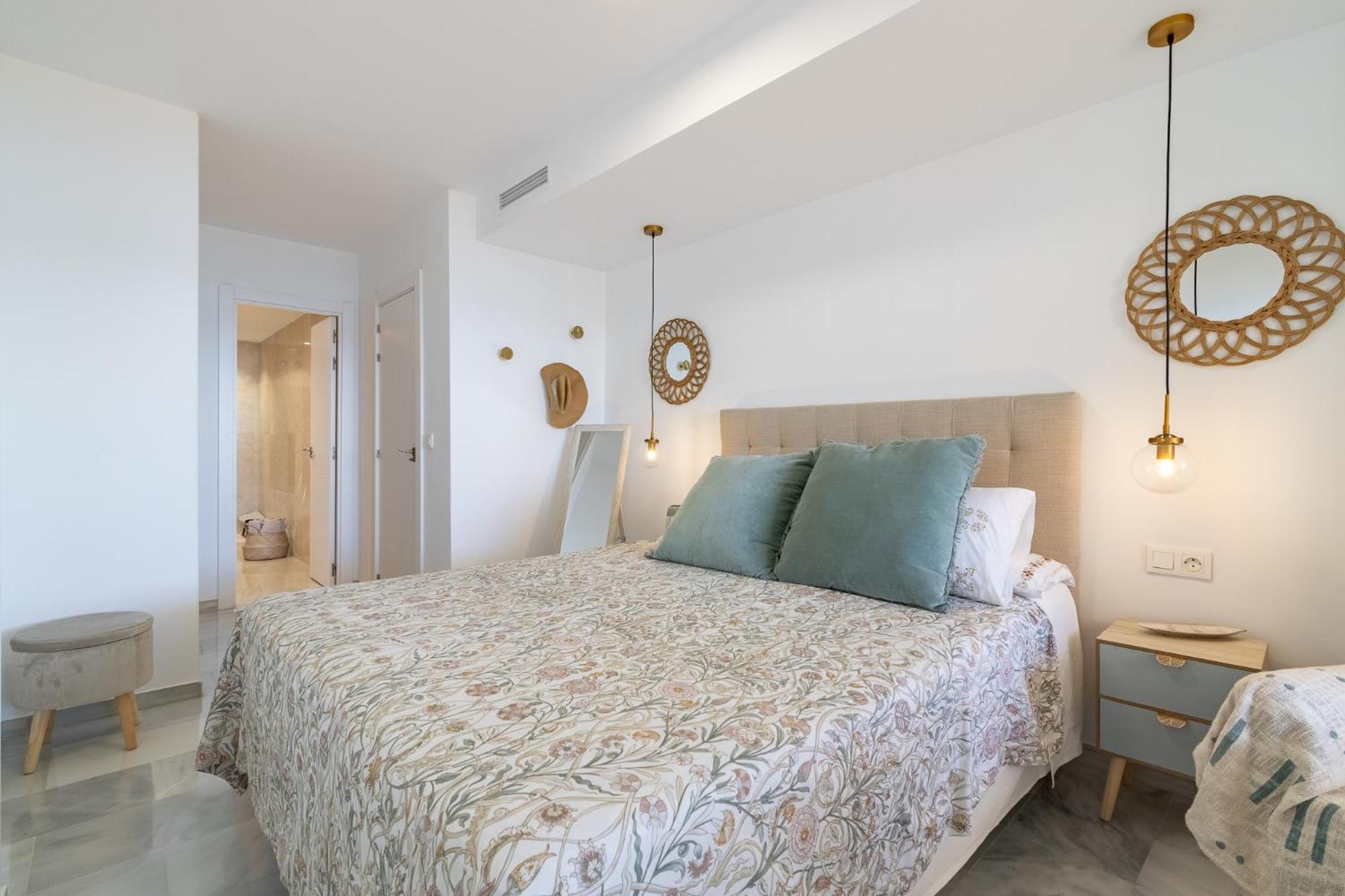 Apartment Espectacular Apartamento Estepona, Primera Linea De Playa, Totalmente Reformado En 2023