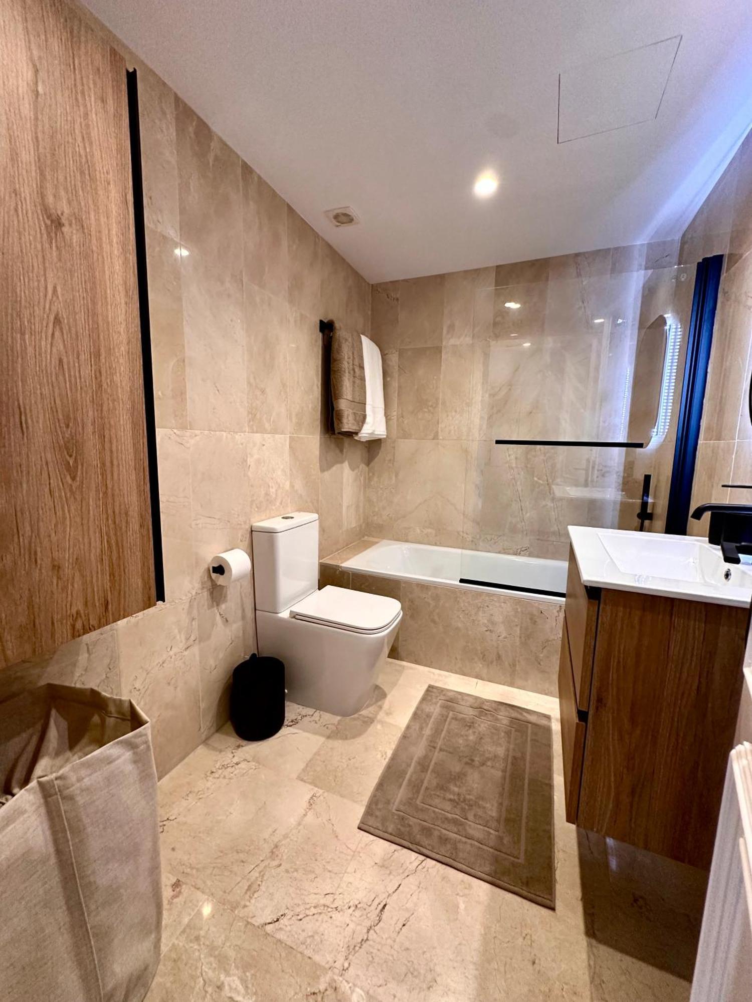 Magnifique Town House 2 Ch , 2 Sdb Sur Un Golf Holiday home *