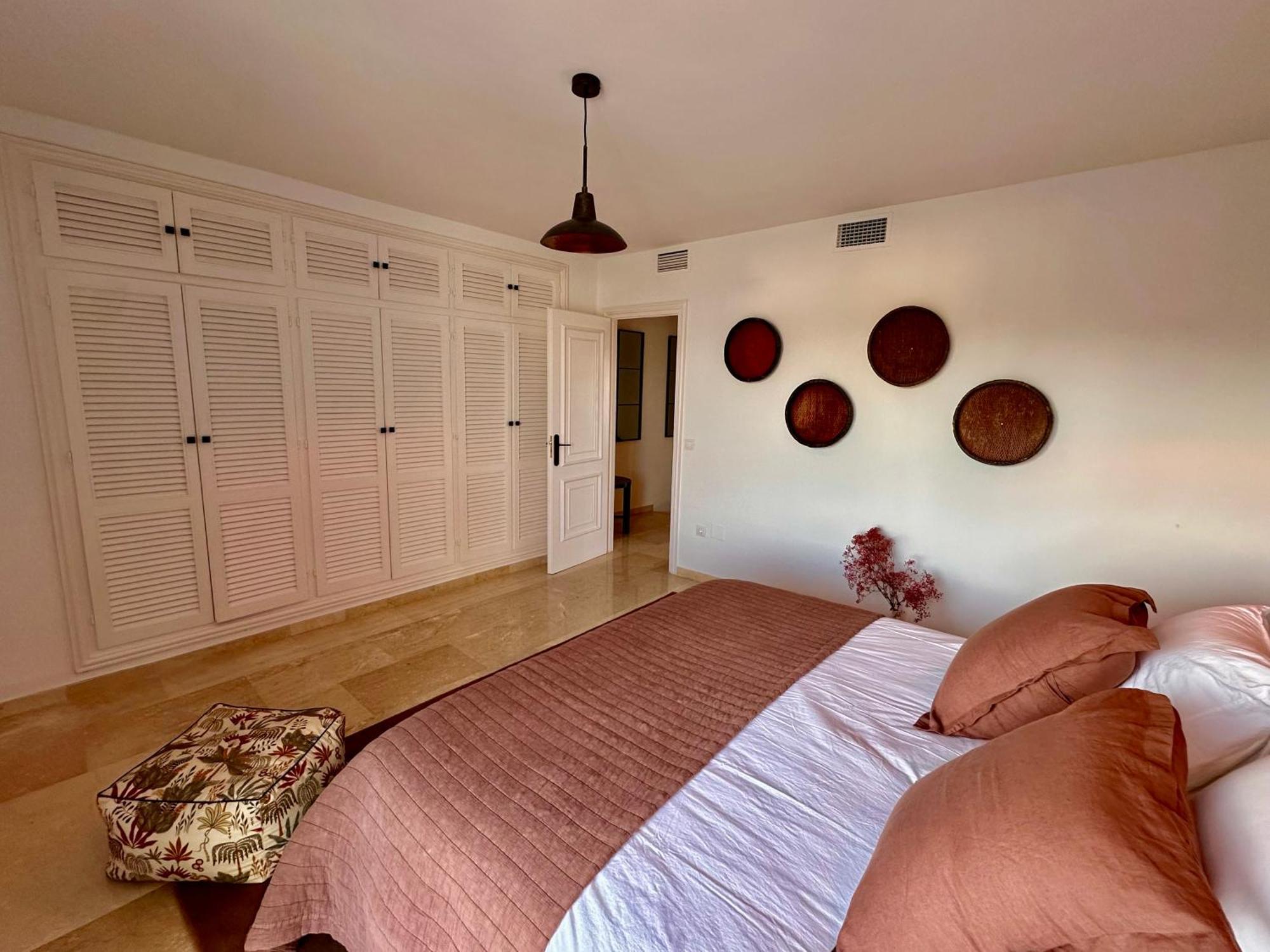 Magnifique Town House 2 Ch , 2 Sdb Sur Un Golf *
