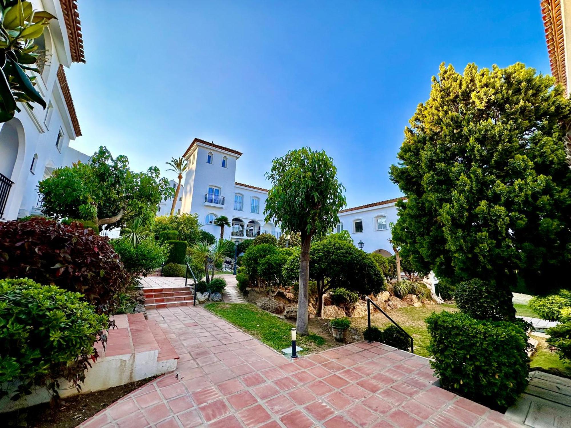 Holiday home Magnifique Town House 2 Ch , 2 Sdb Sur Un Golf