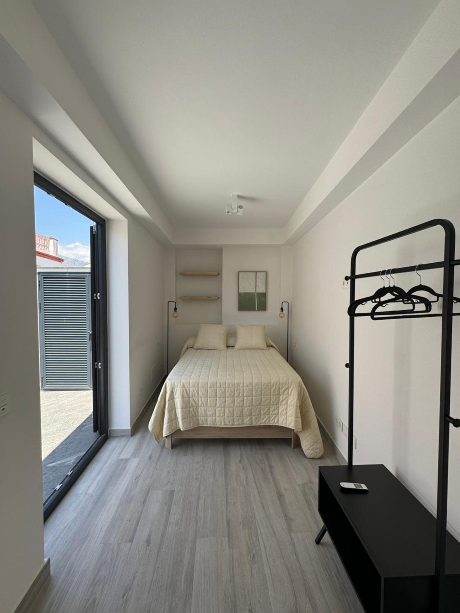 Apartment Loft Huerto Old Town