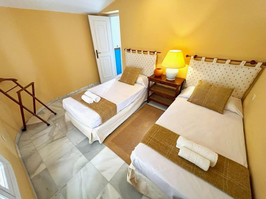 3 Min To Beach Urb Benamara Dos Hermanas * Estepona
