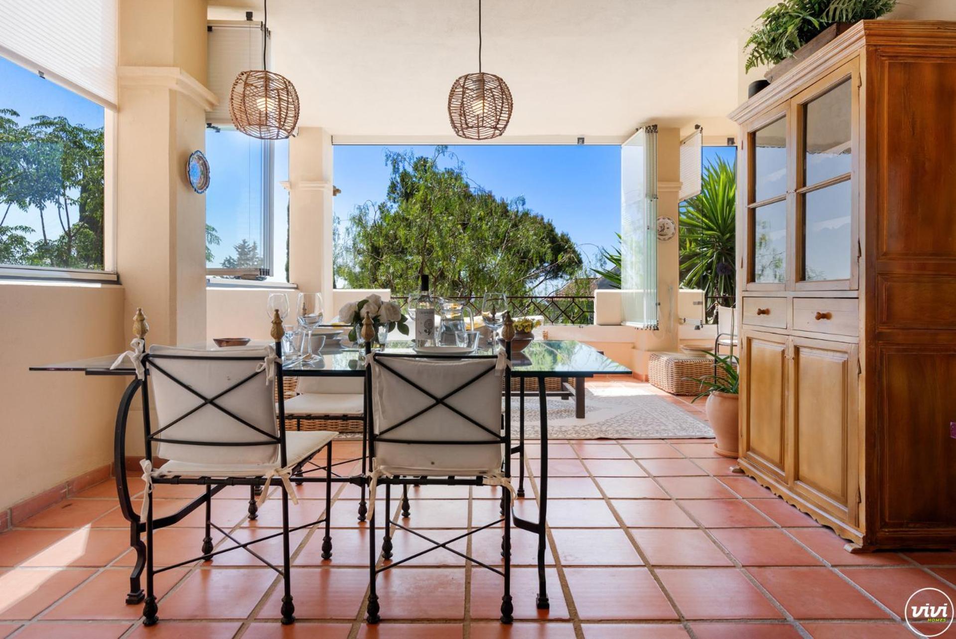 Vivi Homes - Toscana Luxury, Views, Pool & Terrace Estepona
